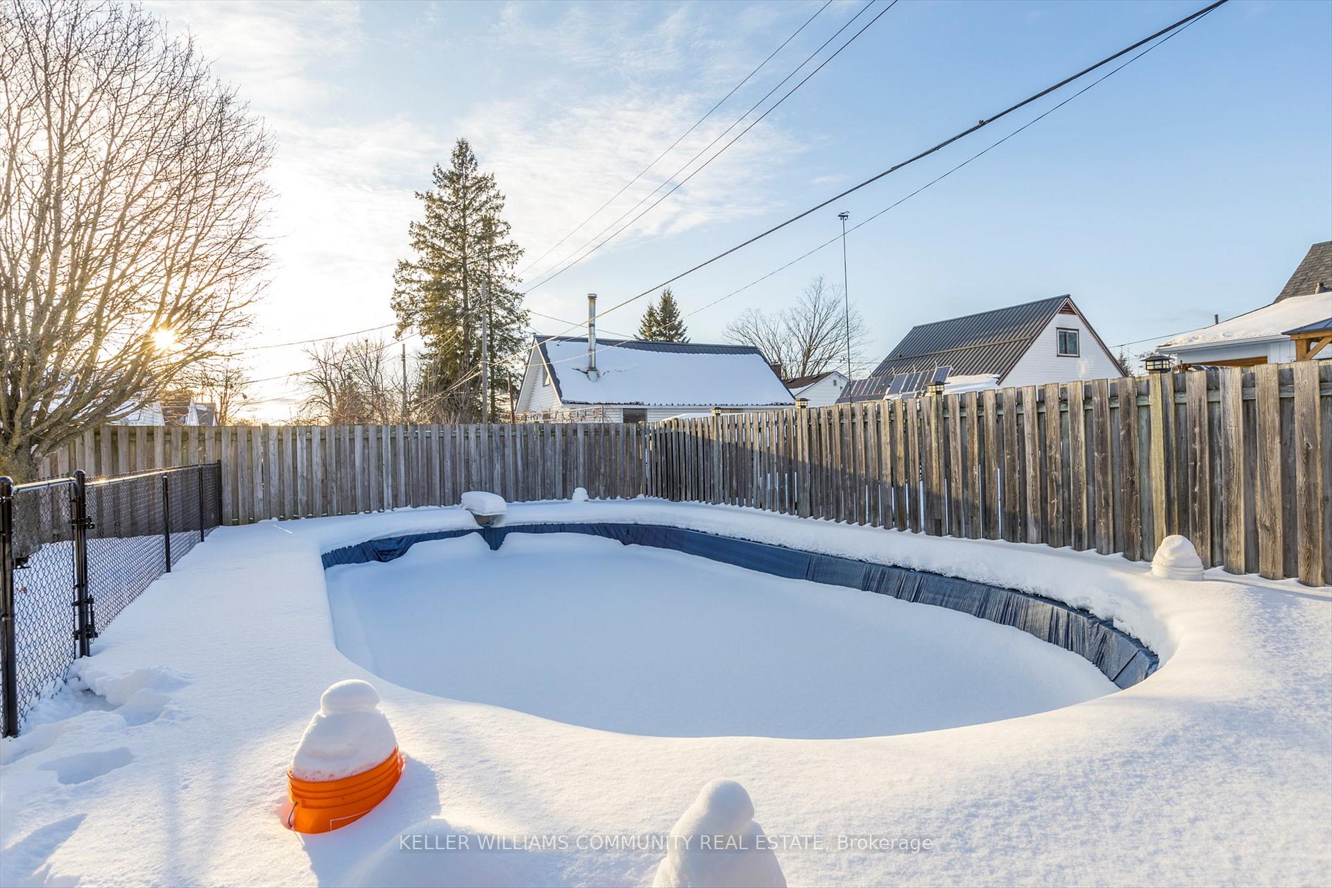 Photo 42 of 440 O'connell Road, Peterborough, Otonabee Ward 1 — HOMEH