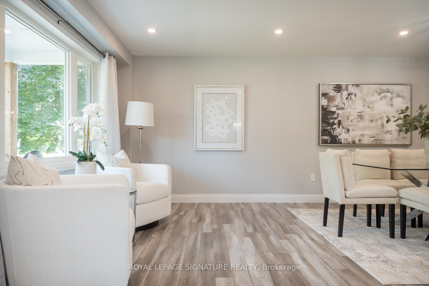 Photo 6 of 815 Cedarbrae Avenue, Milton, Dorset Park — HOMEH