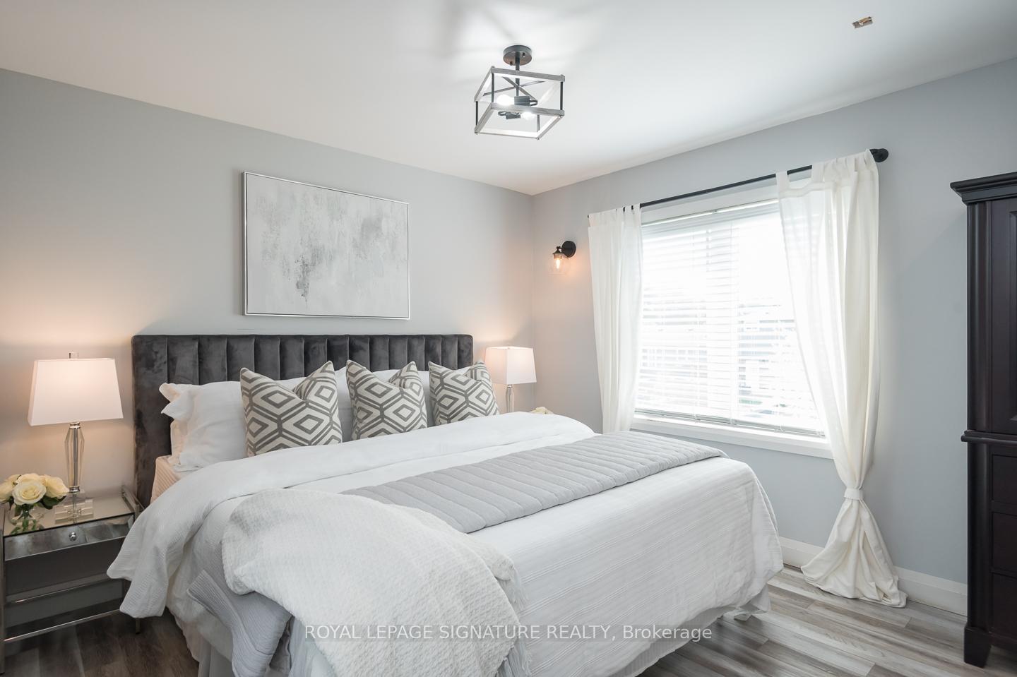 Photo 19 of 815 Cedarbrae Avenue, Milton, Dorset Park — HOMEH