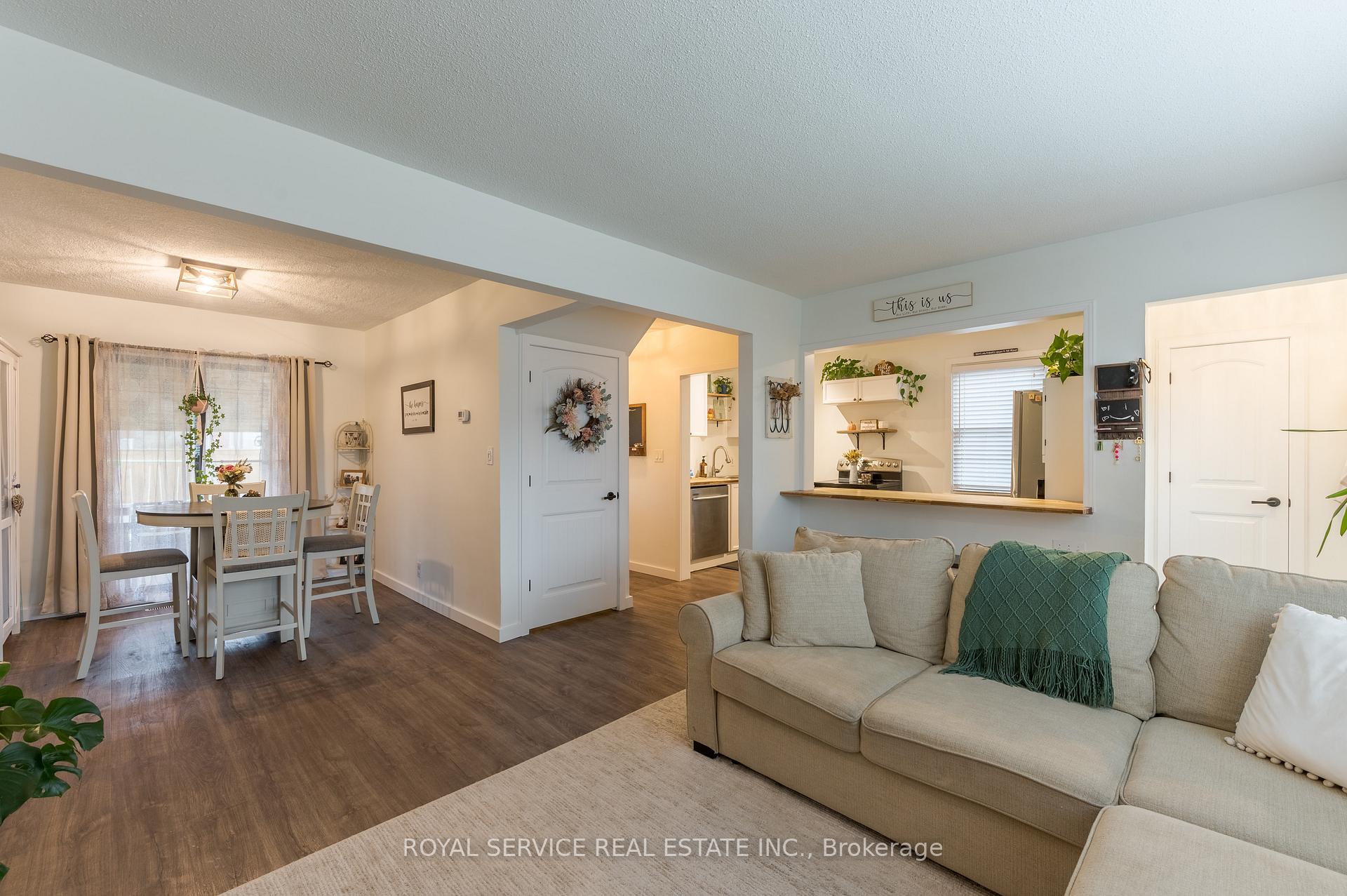 Photo 7 of 474 Hamilton Street, Peterborough, Otonabee Ward 1 — HOMEH