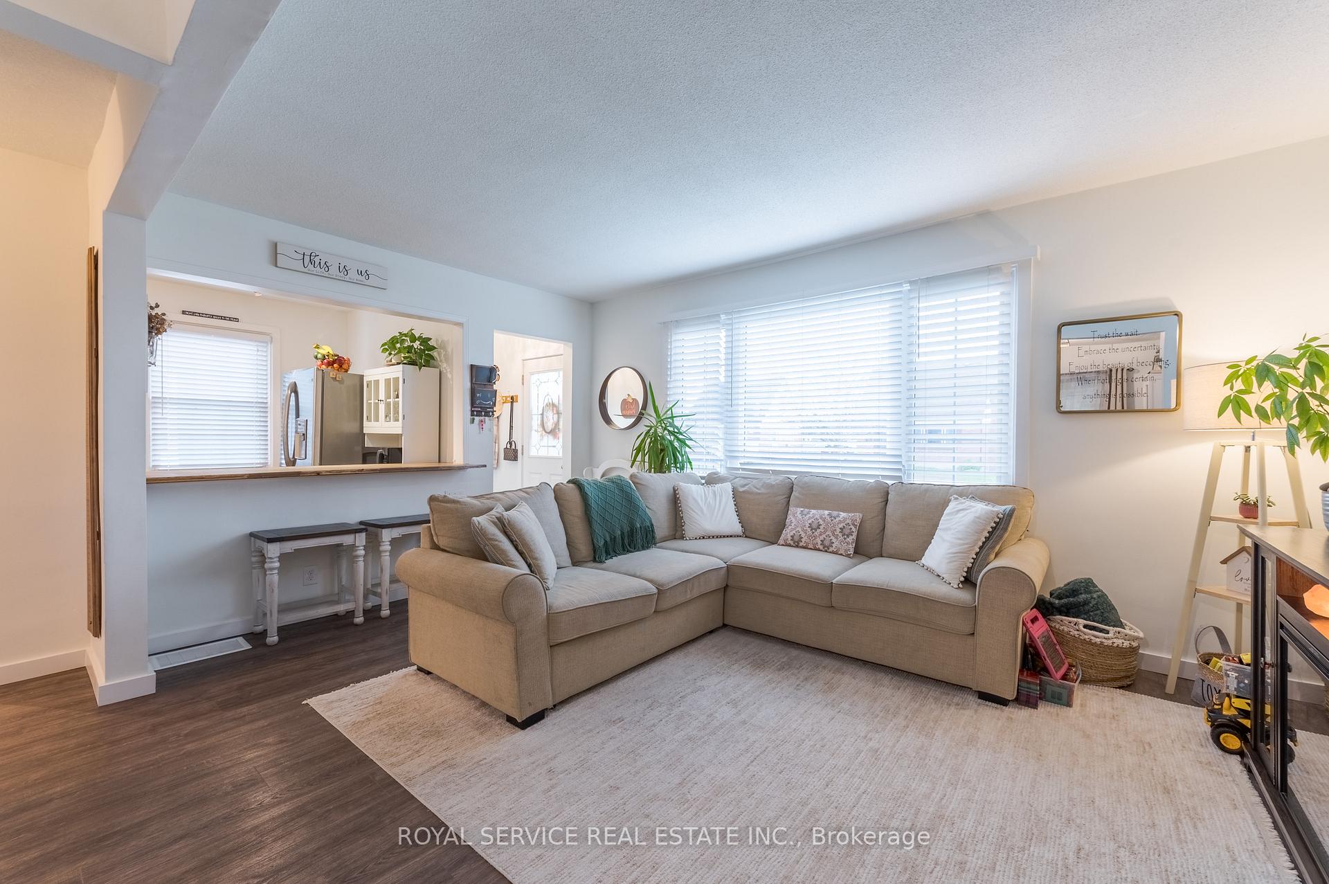 Photo 8 of 474 Hamilton Street, Peterborough, Otonabee Ward 1 — HOMEH