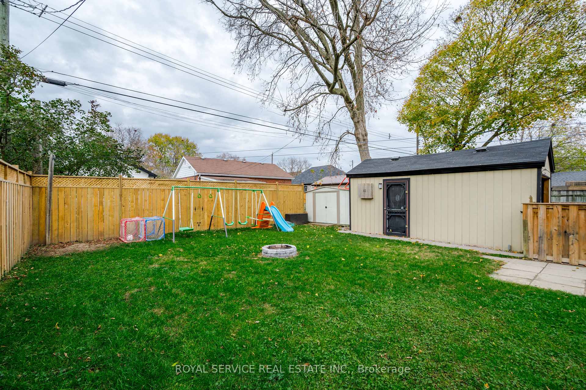Photo 40 of 474 Hamilton Street, Peterborough, Otonabee Ward 1 — HOMEH