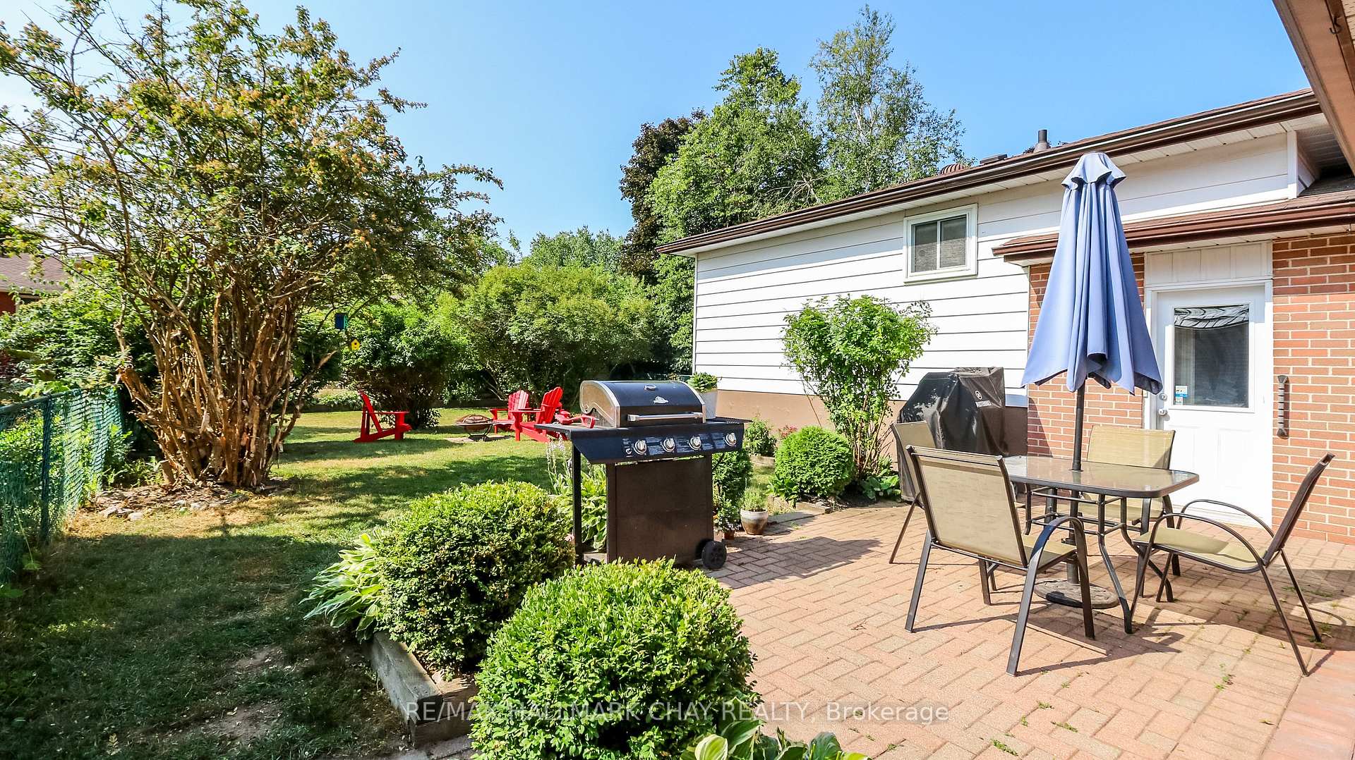 Photo 6 of 71 Briar Road, Barrie, Allandale Heights — HOMEH