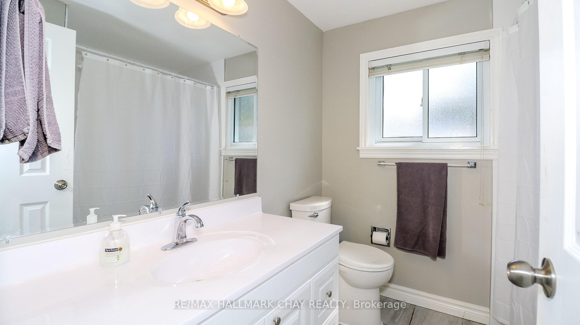 Photo 11 of 71 Briar Road, Barrie, Allandale Heights — HOMEH