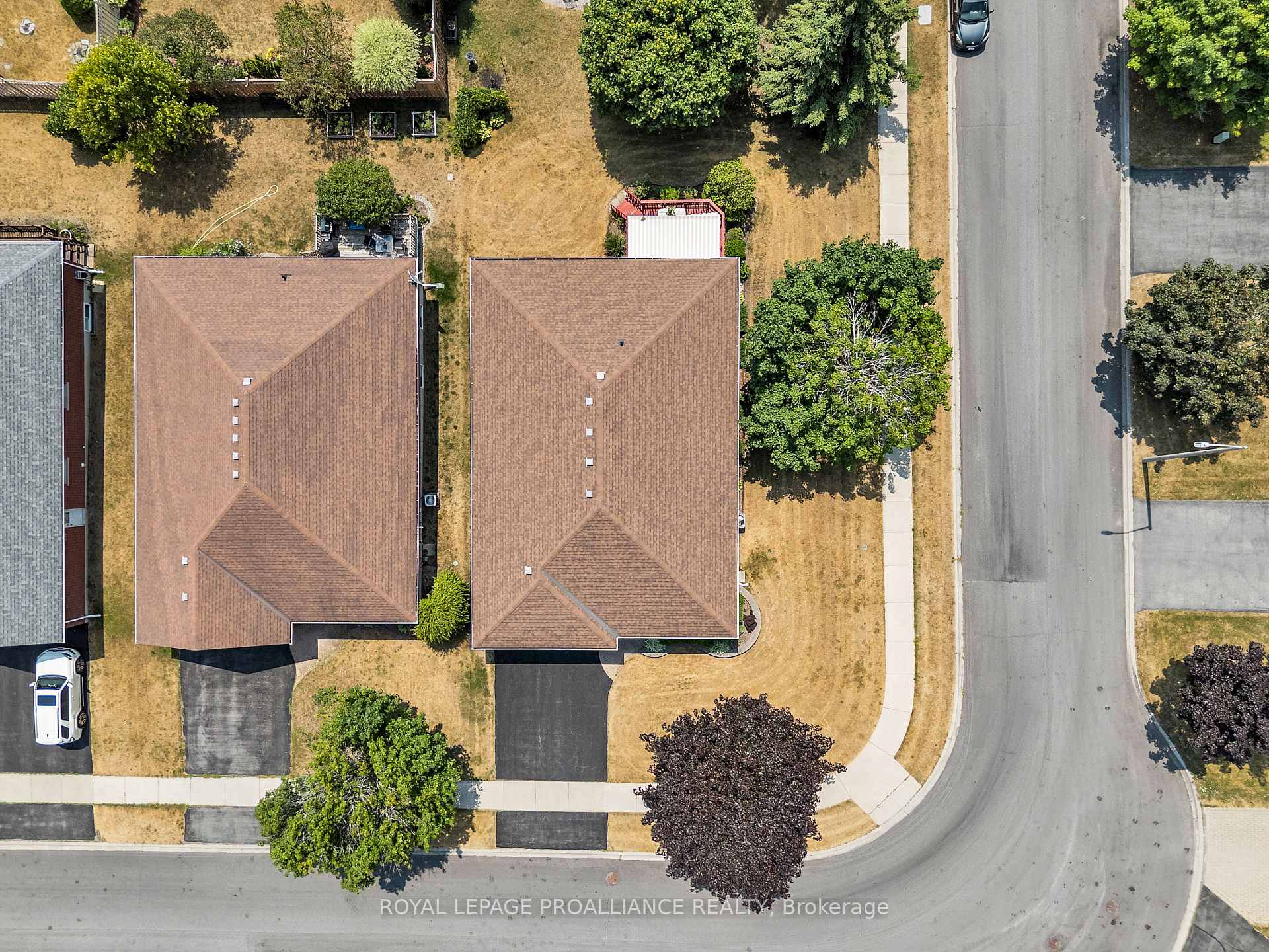 Photo 47 of 17 Hemlock Crescent, Belleville, Belleville Ward — HOMEH