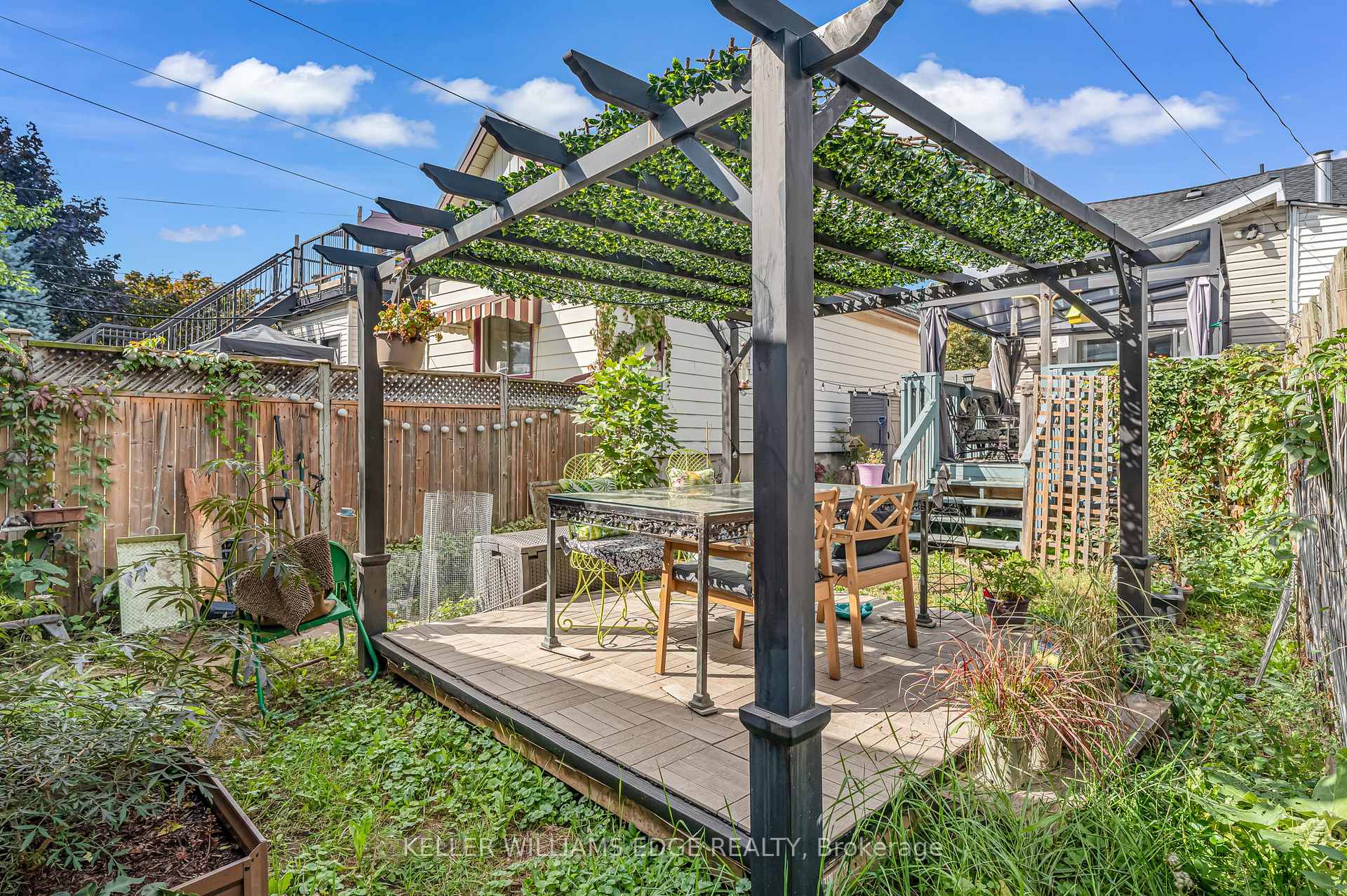 Photo 30 of 108 Emerald Street N, Hamilton, Landsdale — HOMEH