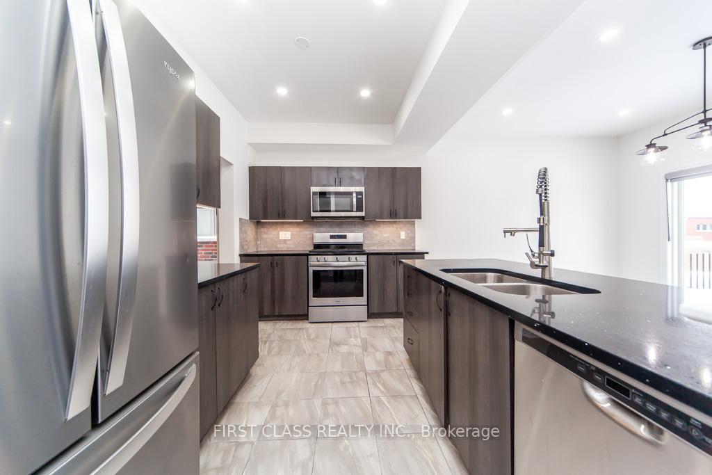 Photo 13 of 726 Sawmill Road, Peterborough, Northcrest Ward 5 — HOMEH