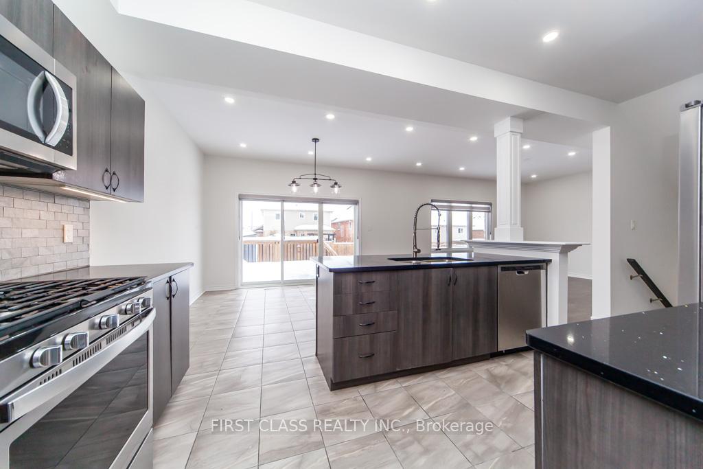 Photo 14 of 726 Sawmill Road, Peterborough, Northcrest Ward 5 — HOMEH