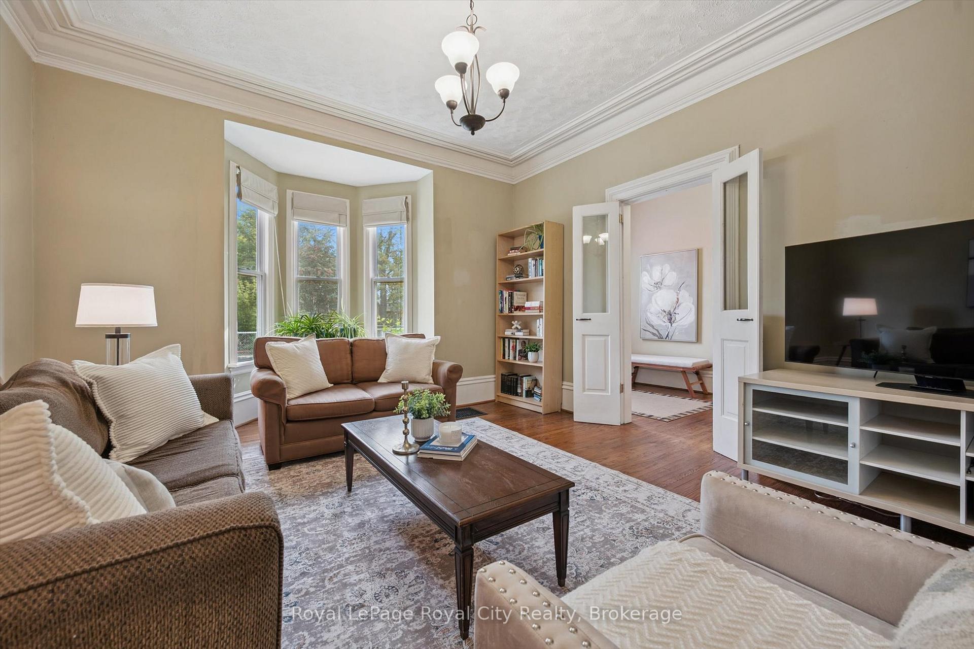 Photo 10 of 59 Kent Street, Guelph, Downtown — HOMEH