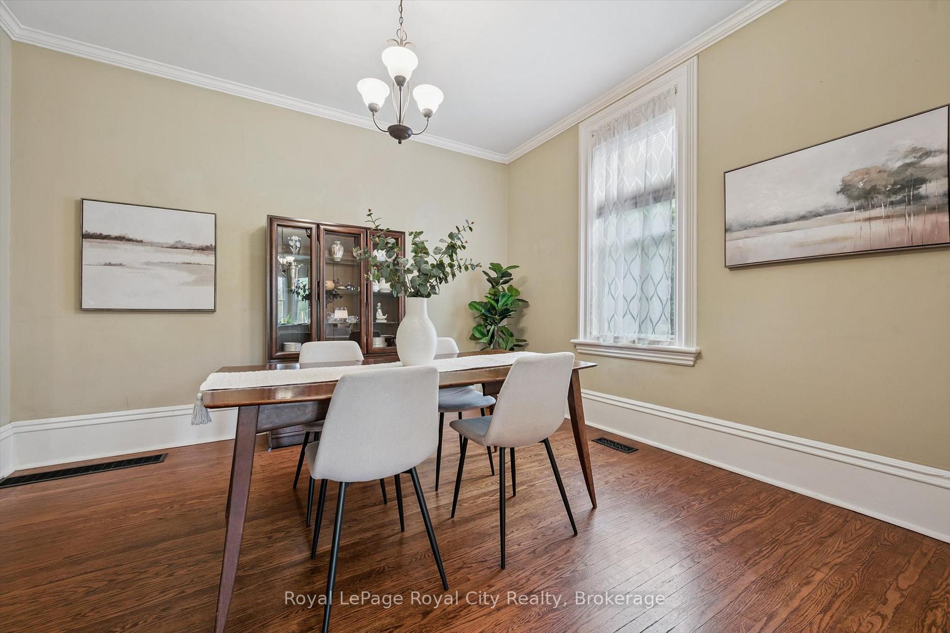 Photo 12 of 59 Kent Street, Guelph, Downtown — HOMEH