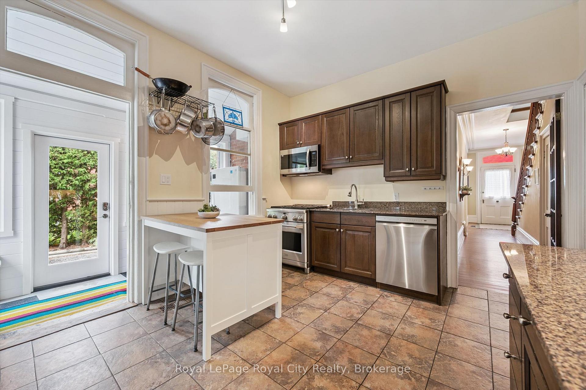Photo 15 of 59 Kent Street, Guelph, Downtown — HOMEH