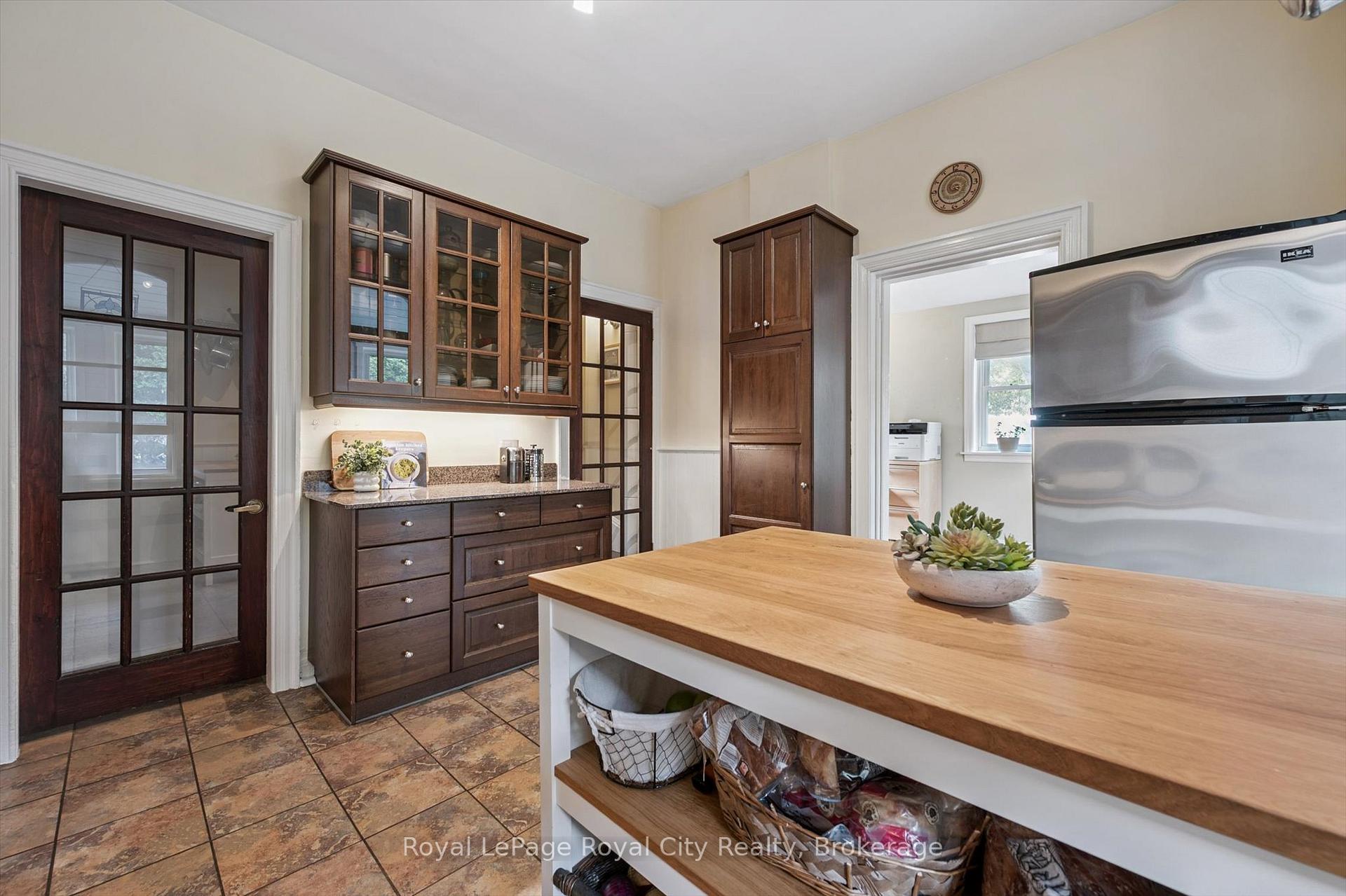 Photo 18 of 59 Kent Street, Guelph, Downtown — HOMEH