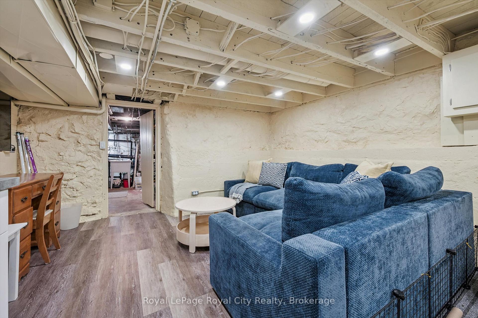 Photo 32 of 59 Kent Street, Guelph, Downtown — HOMEH