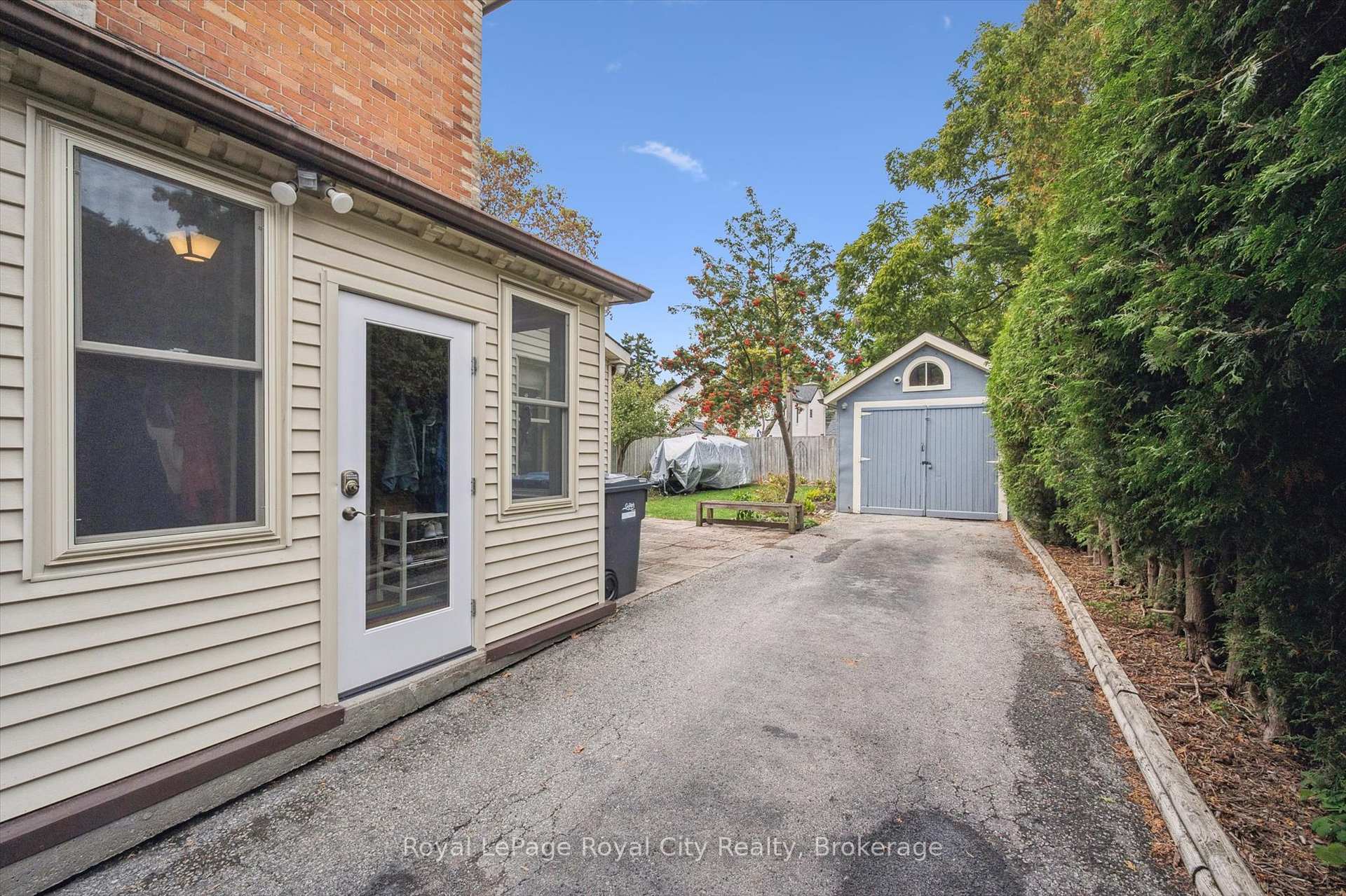 Photo 34 of 59 Kent Street, Guelph, Downtown — HOMEH