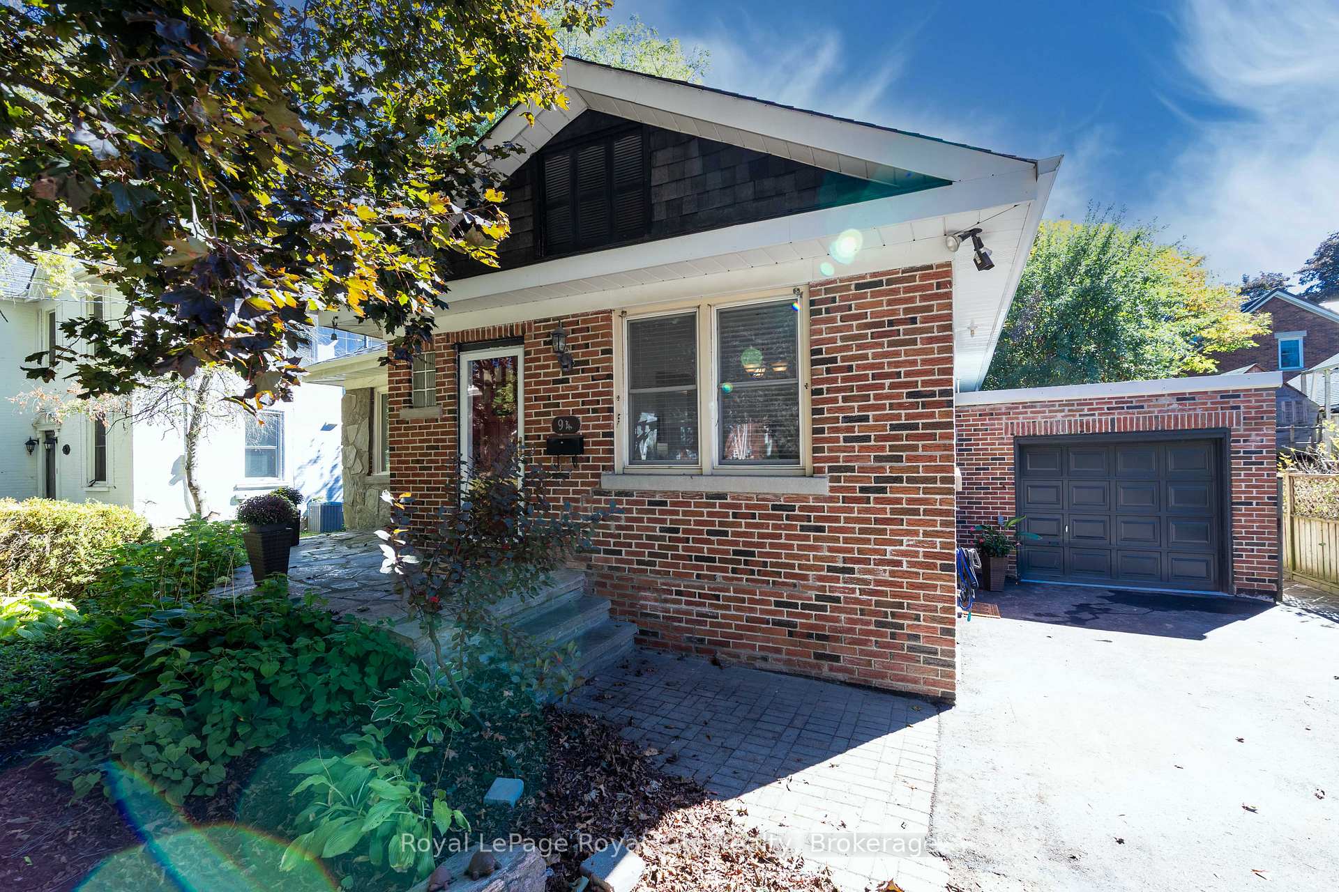 Photo 4 of 94 Durham Street, Guelph, Downtown — HOMEH