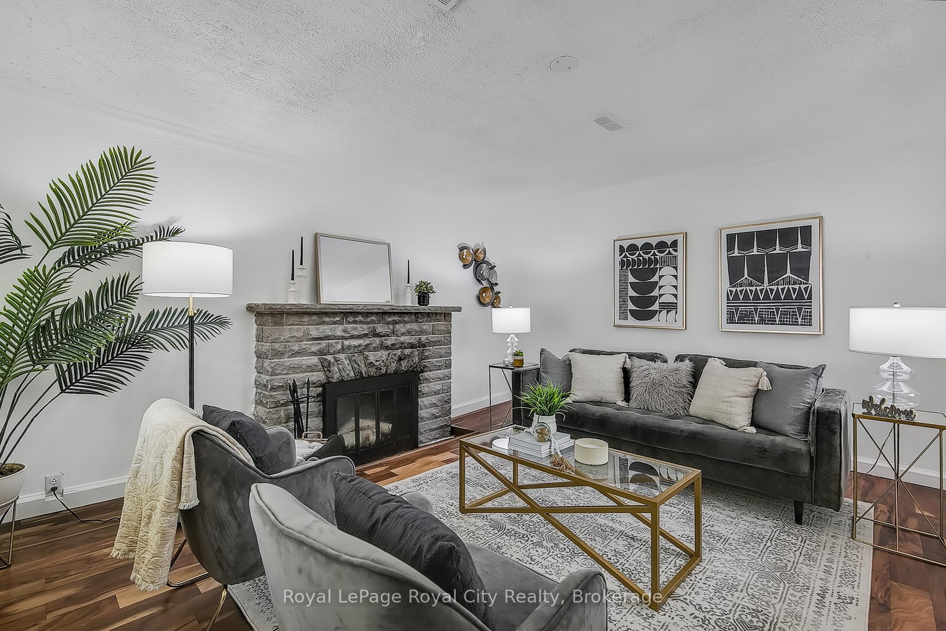 Photo 5 of 94 Durham Street, Guelph, Downtown — HOMEH