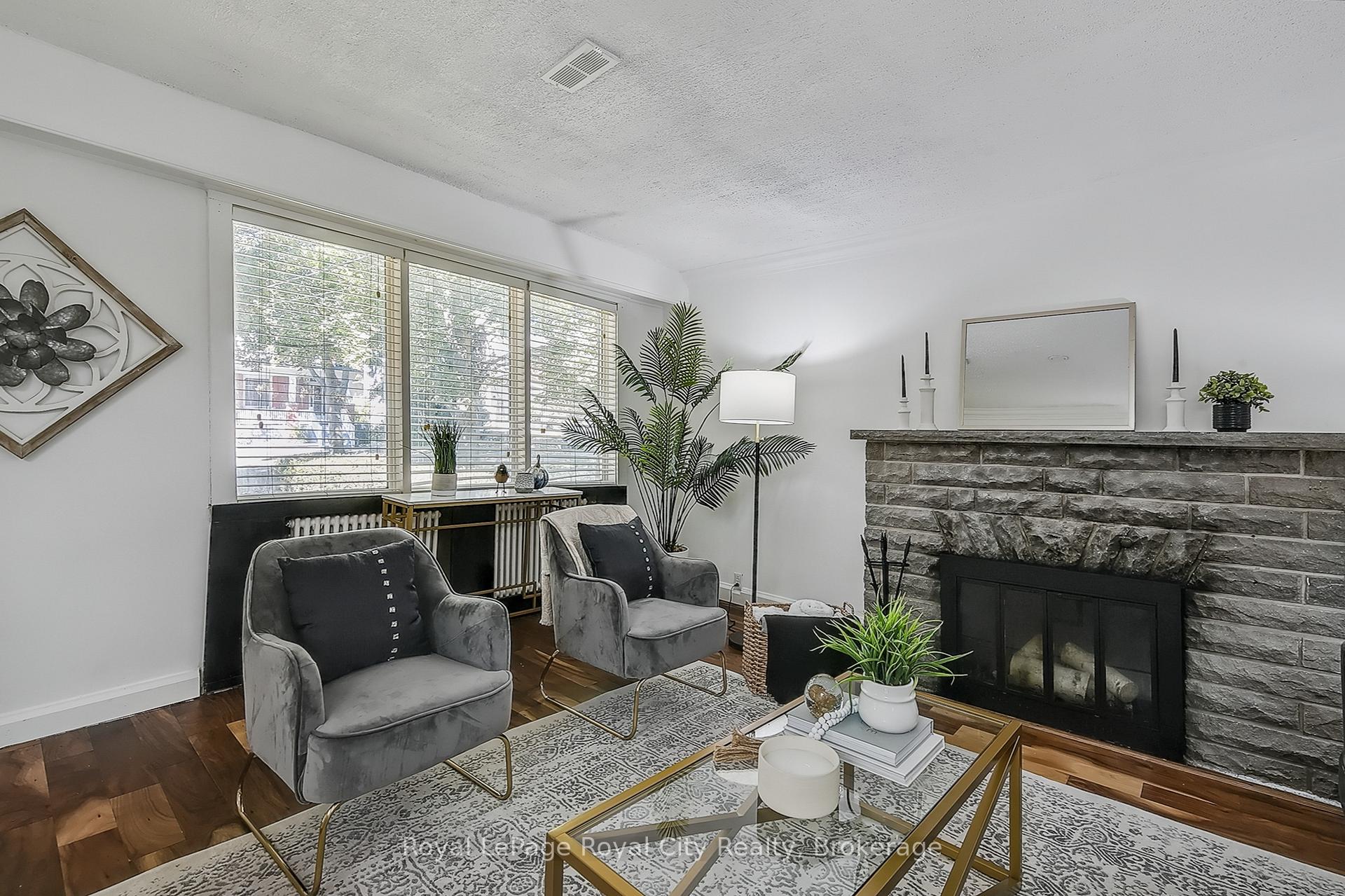 Photo 6 of 94 Durham Street, Guelph, Downtown — HOMEH
