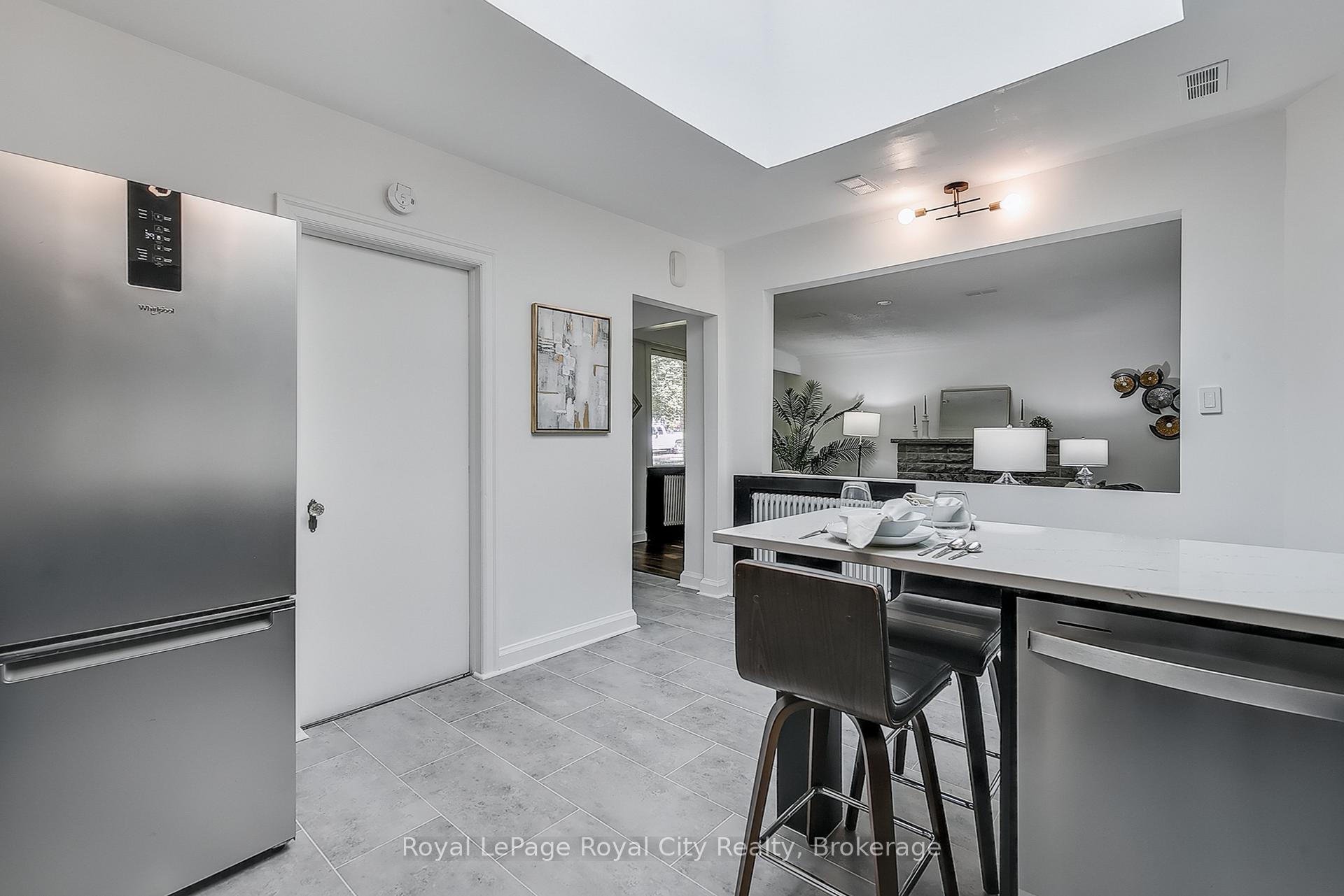 Photo 13 of 94 Durham Street, Guelph, Downtown — HOMEH