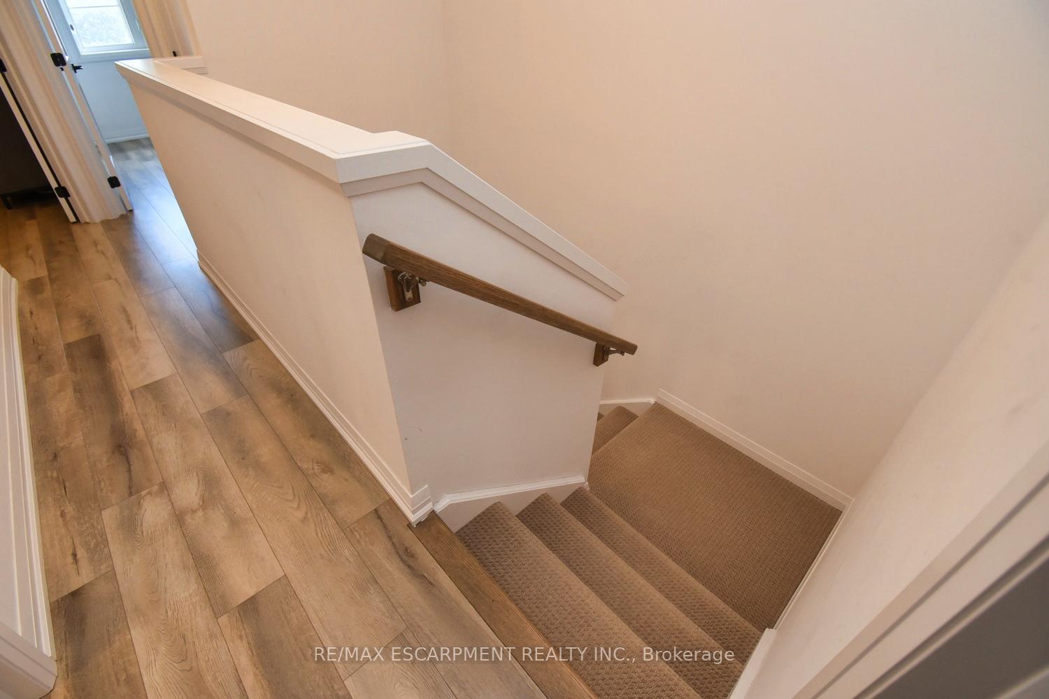 Photo 12 of Unit 66, 120 Court Drive, Brant, Paris — HOMEH