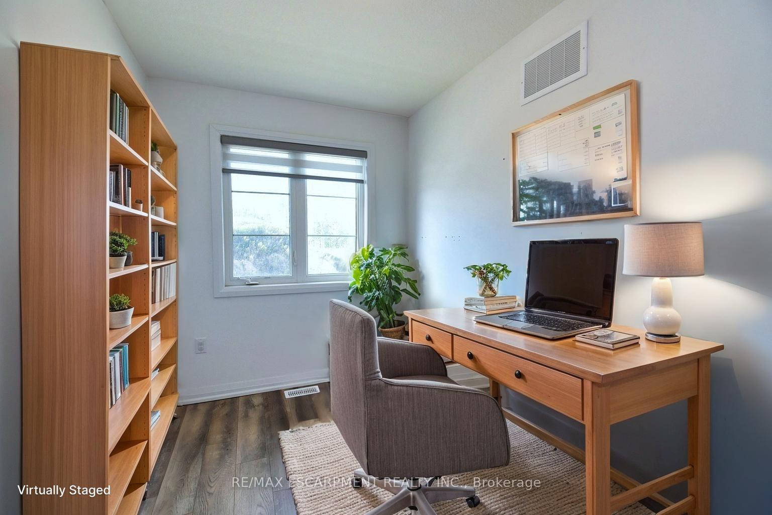 Photo 21 of Unit 66, 120 Court Drive, Brant, Paris — HOMEH
