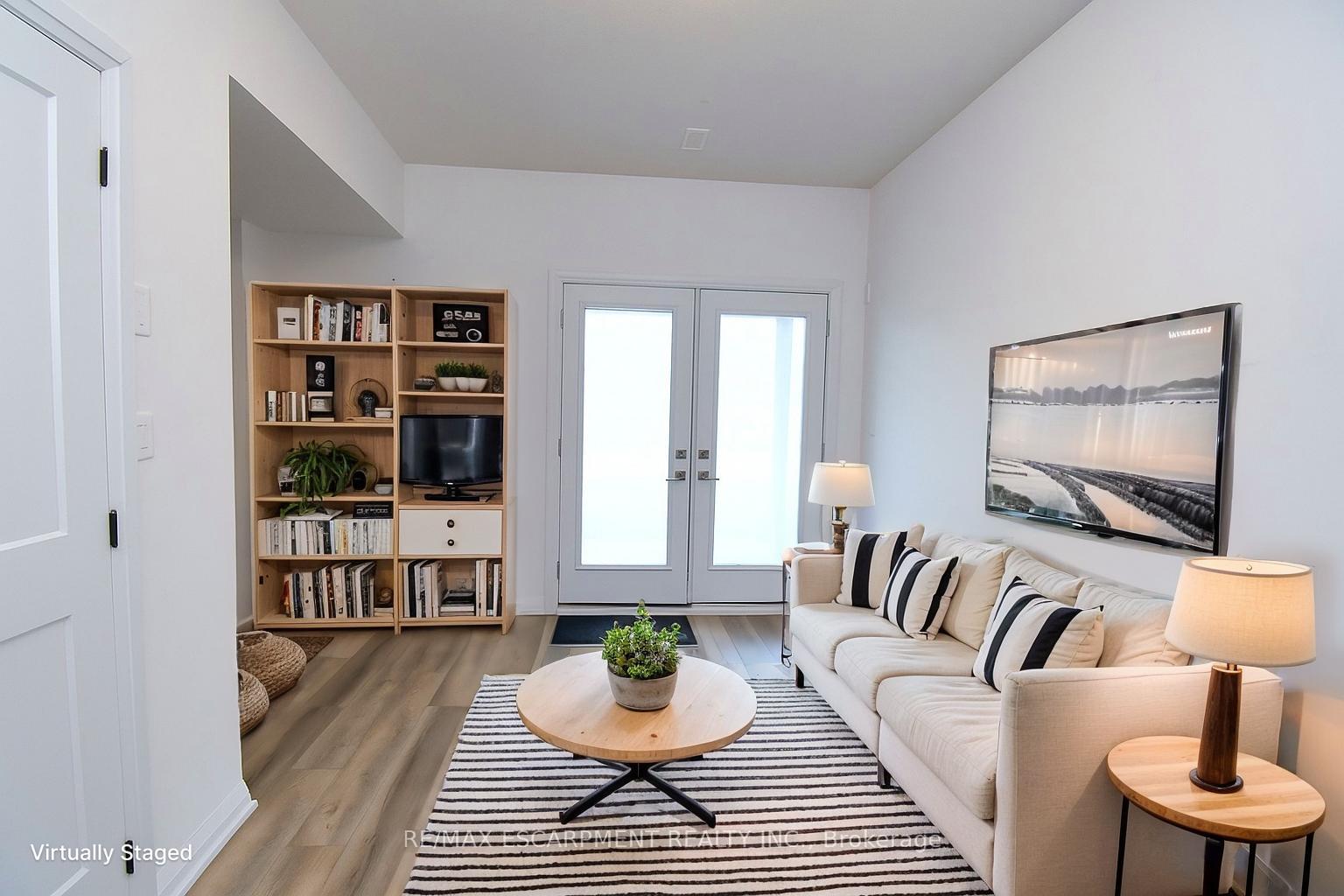 Photo 22 of Unit 66, 120 Court Drive, Brant, Paris — HOMEH