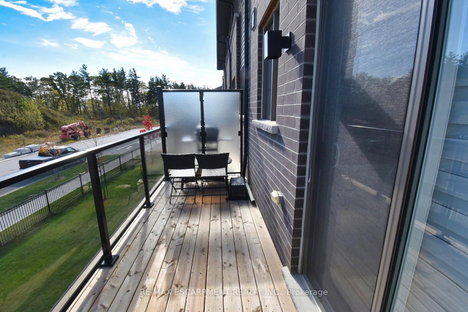 Photo 30 of Unit 66, 120 Court Drive, Brant, Paris — HOMEH