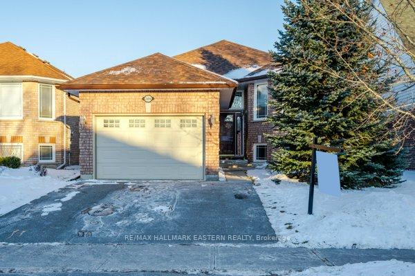 Photo 1 of 2484 Denure Drive, Peterborough, Monaghan Ward 2 — HOMEH