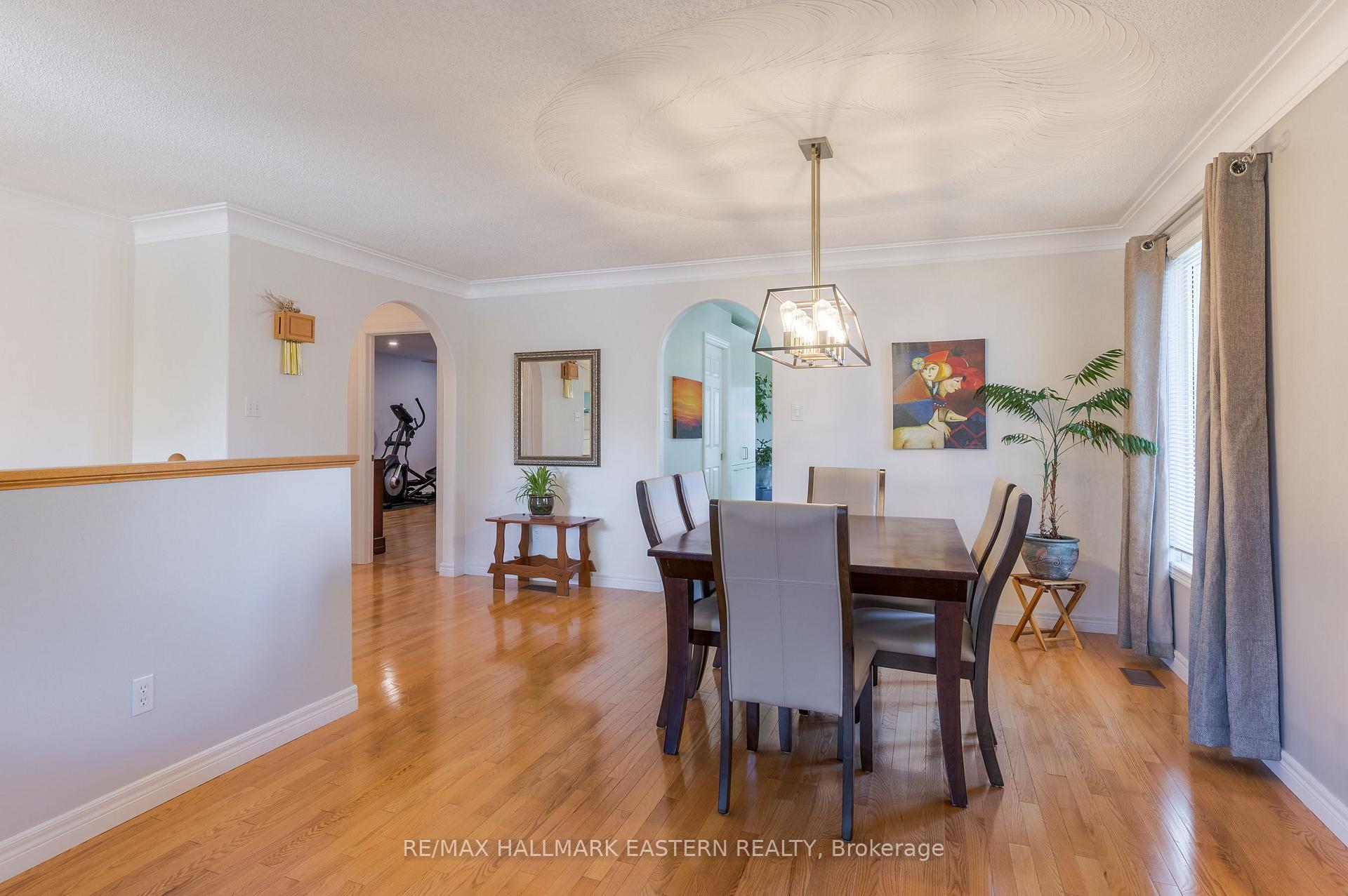 Photo 9 of 2484 Denure Drive, Peterborough, Monaghan Ward 2 — HOMEH