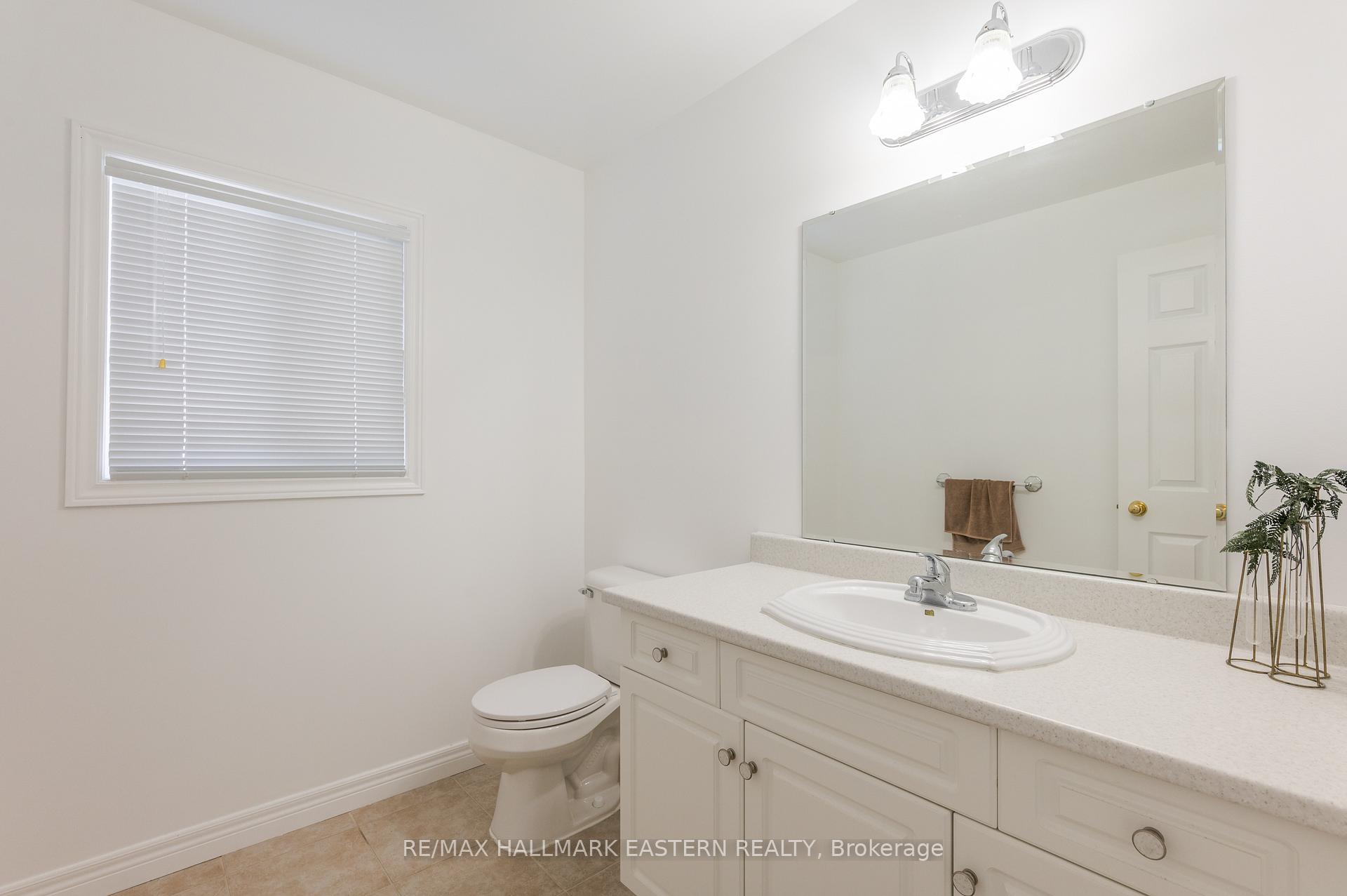 Photo 21 of 2484 Denure Drive, Peterborough, Monaghan Ward 2 — HOMEH