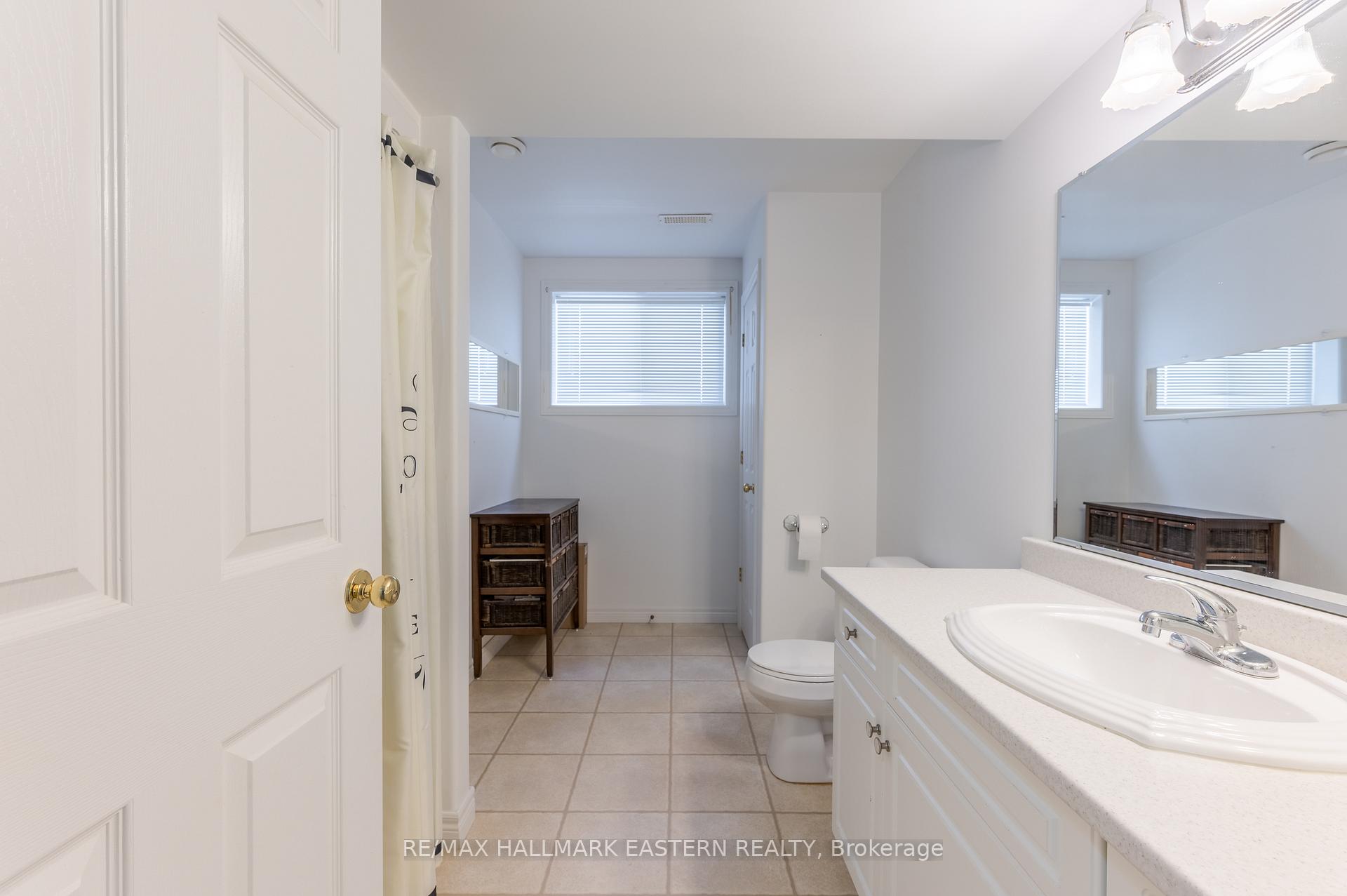 Photo 30 of 2484 Denure Drive, Peterborough, Monaghan Ward 2 — HOMEH