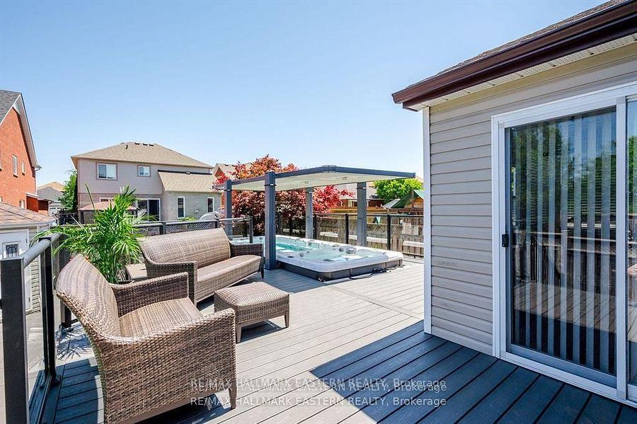 Photo 36 of 2484 Denure Drive, Peterborough, Monaghan Ward 2 — HOMEH