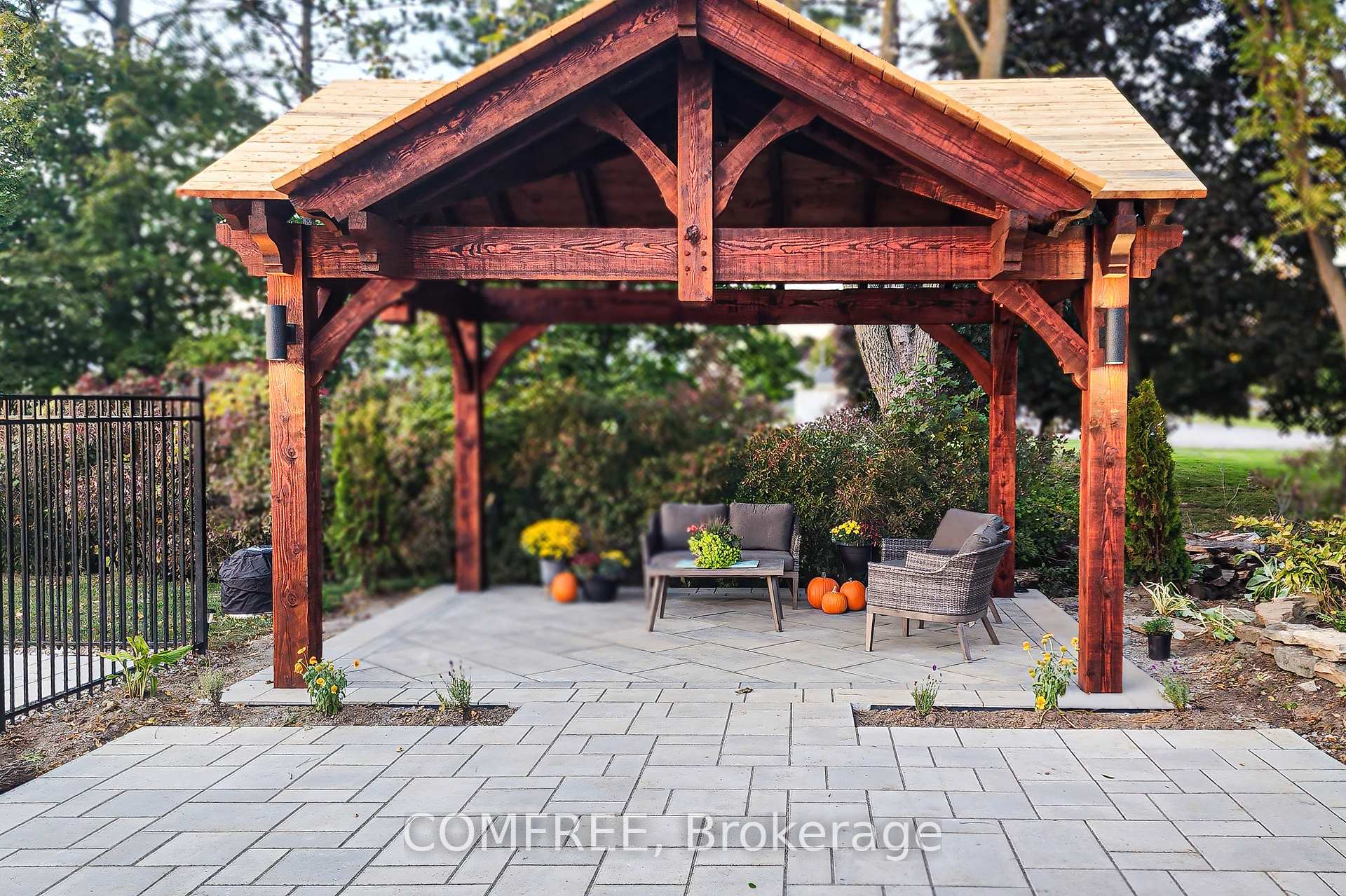 Photo 41 of 1076 Fletcher Road, Hamilton, Rural Glanbrook — HOMEH