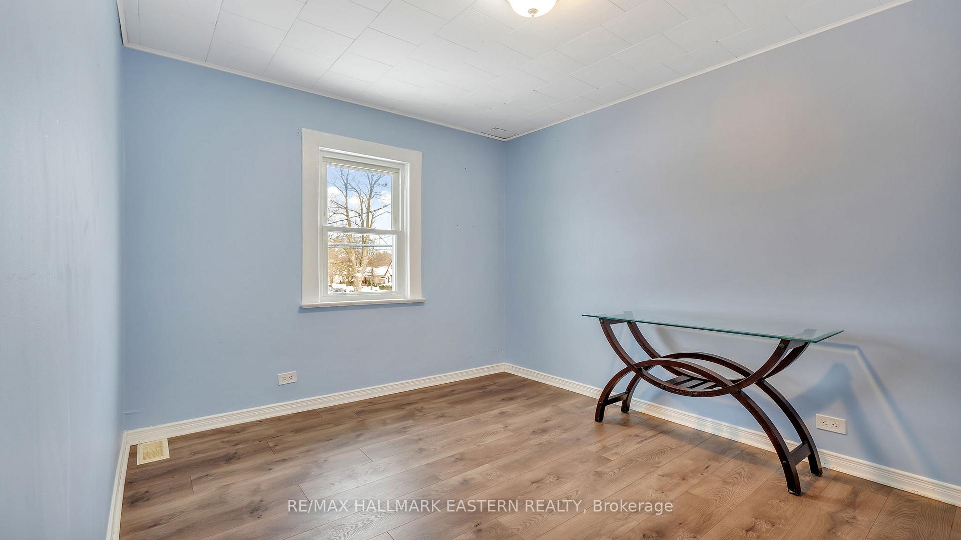 Photo 20 of 771 Lock Street, Peterborough, Otonabee Ward 1 — HOMEH