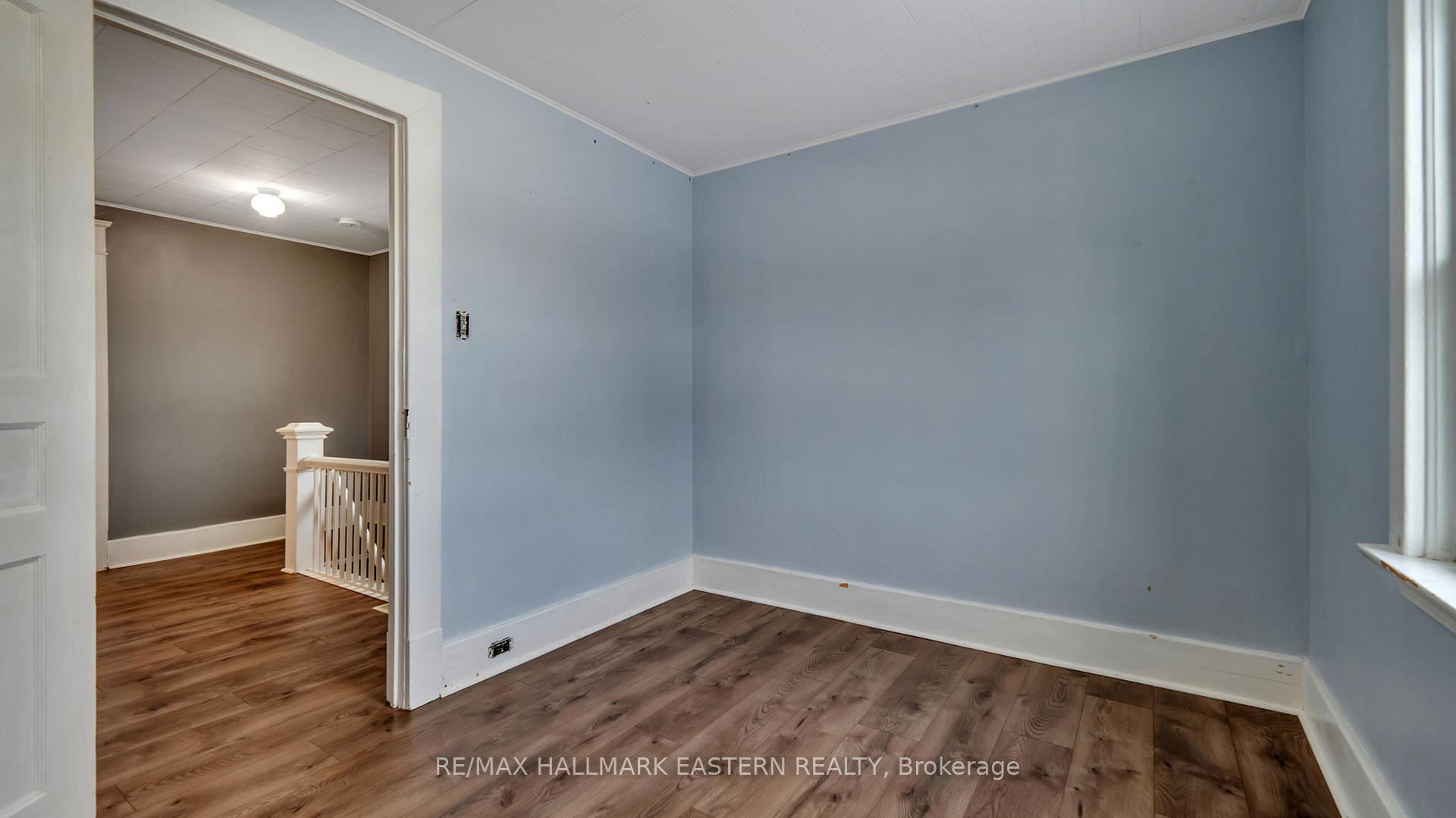 Photo 24 of 771 Lock Street, Peterborough, Otonabee Ward 1 — HOMEH