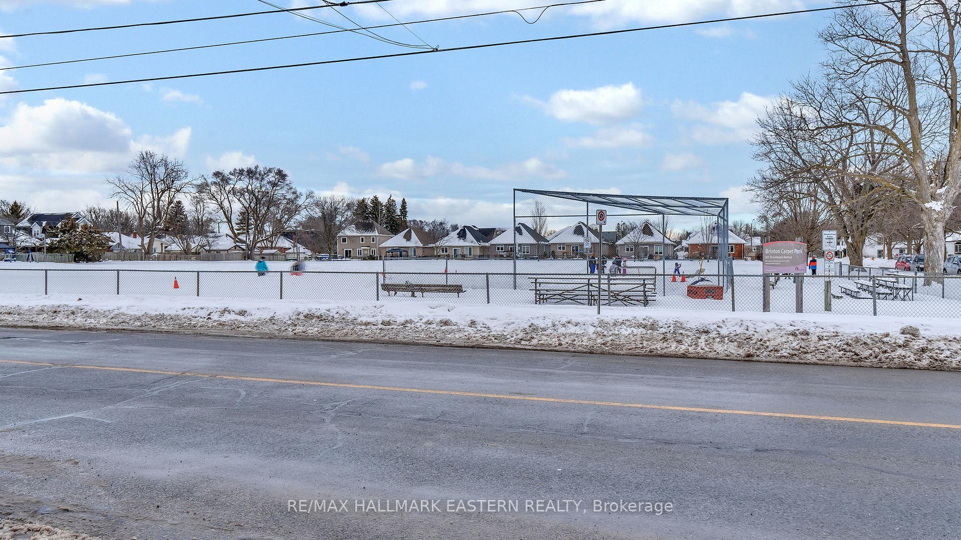 Photo 27 of 771 Lock Street, Peterborough, Otonabee Ward 1 — HOMEH