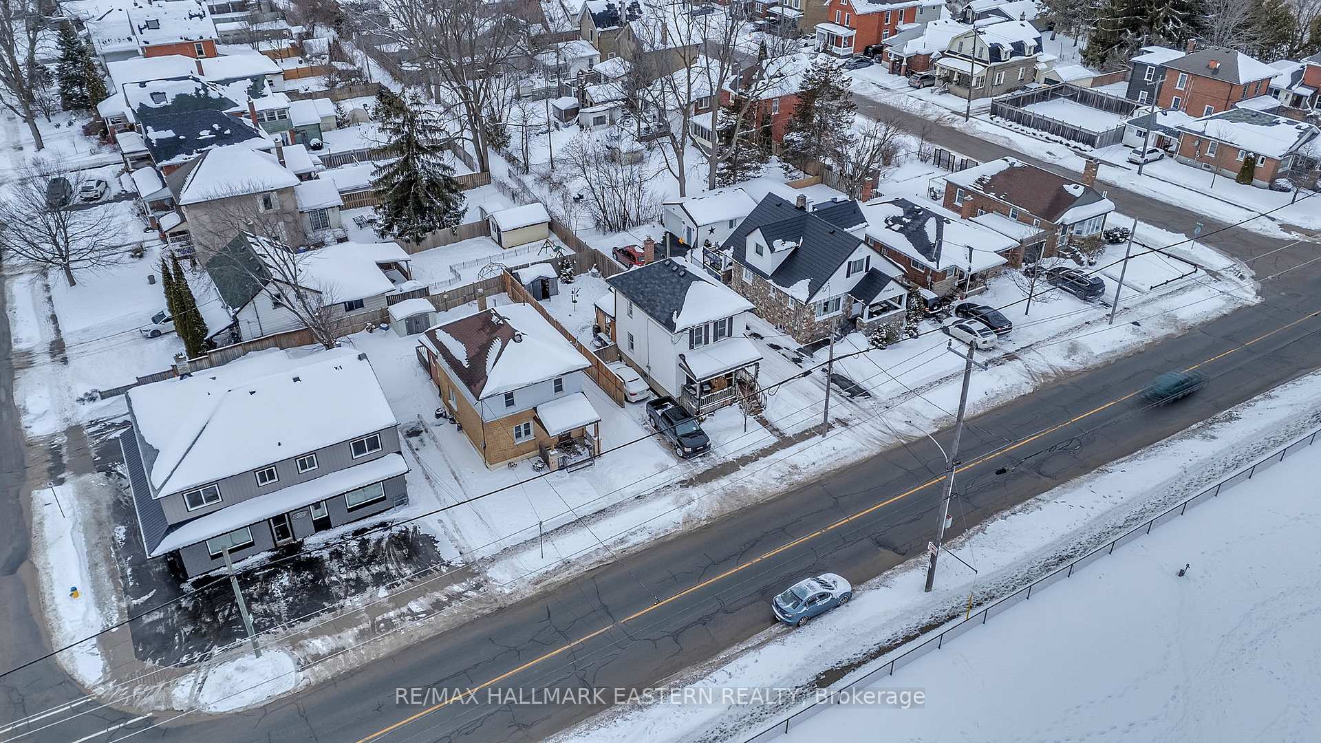 Photo 29 of 771 Lock Street, Peterborough, Otonabee Ward 1 — HOMEH