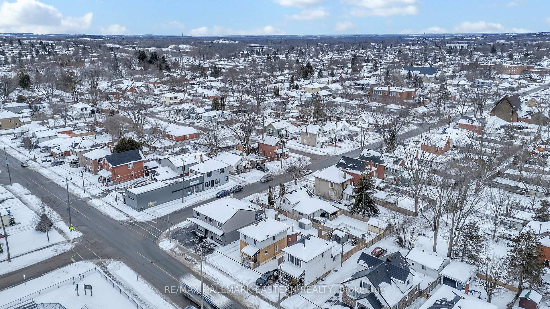 Photo 31 of 771 Lock Street, Peterborough, Otonabee Ward 1 — HOMEH