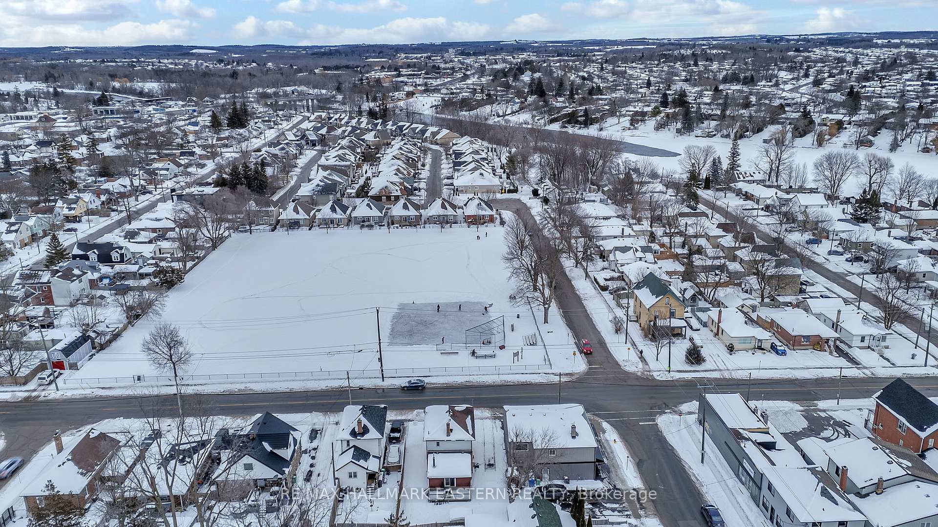 Photo 33 of 771 Lock Street, Peterborough, Otonabee Ward 1 — HOMEH