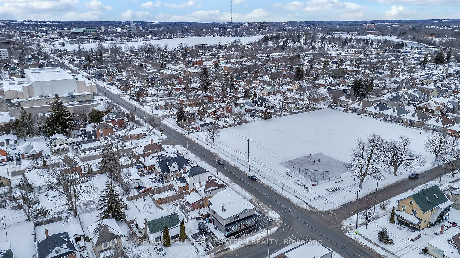 Photo 34 of 771 Lock Street, Peterborough, Otonabee Ward 1 — HOMEH