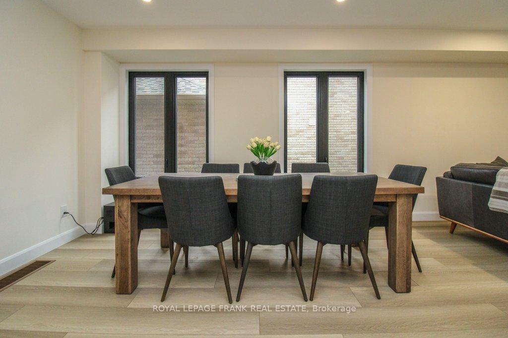 Photo 5 of 316 Mullighan Gardens, Peterborough, Monaghan Ward 2 — HOMEH