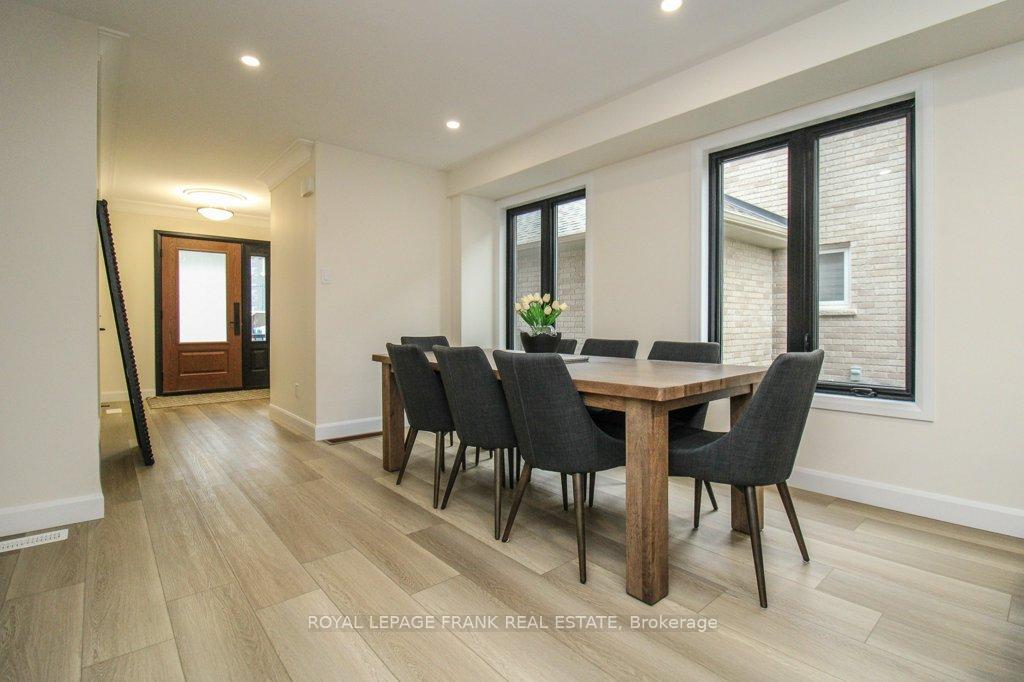 Photo 6 of 316 Mullighan Gardens, Peterborough, Monaghan Ward 2 — HOMEH