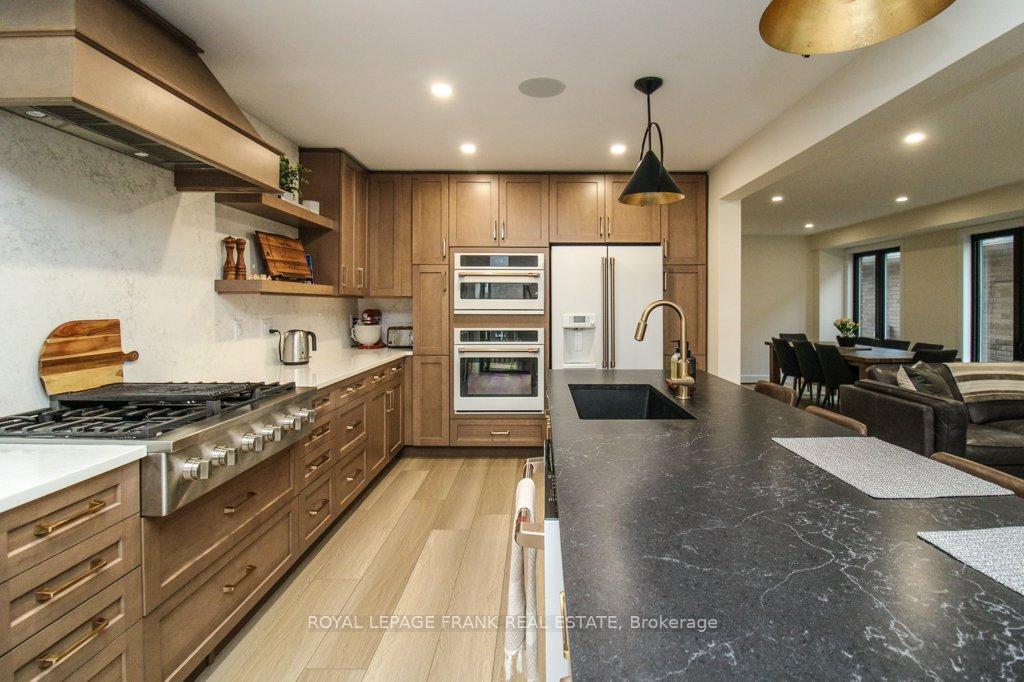 Photo 13 of 316 Mullighan Gardens, Peterborough, Monaghan Ward 2 — HOMEH