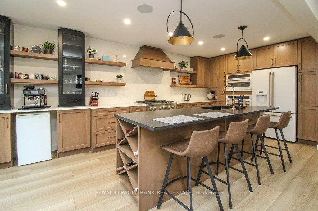 Photo 15 of 316 Mullighan Gardens, Peterborough, Monaghan Ward 2 — HOMEH