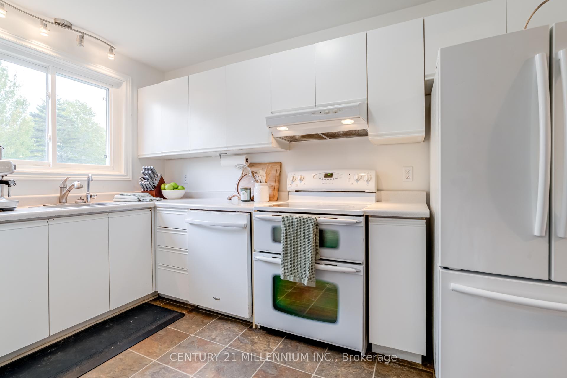 Photo 6 of 4 Watt Street, Guelph, Grange Road — HOMEH