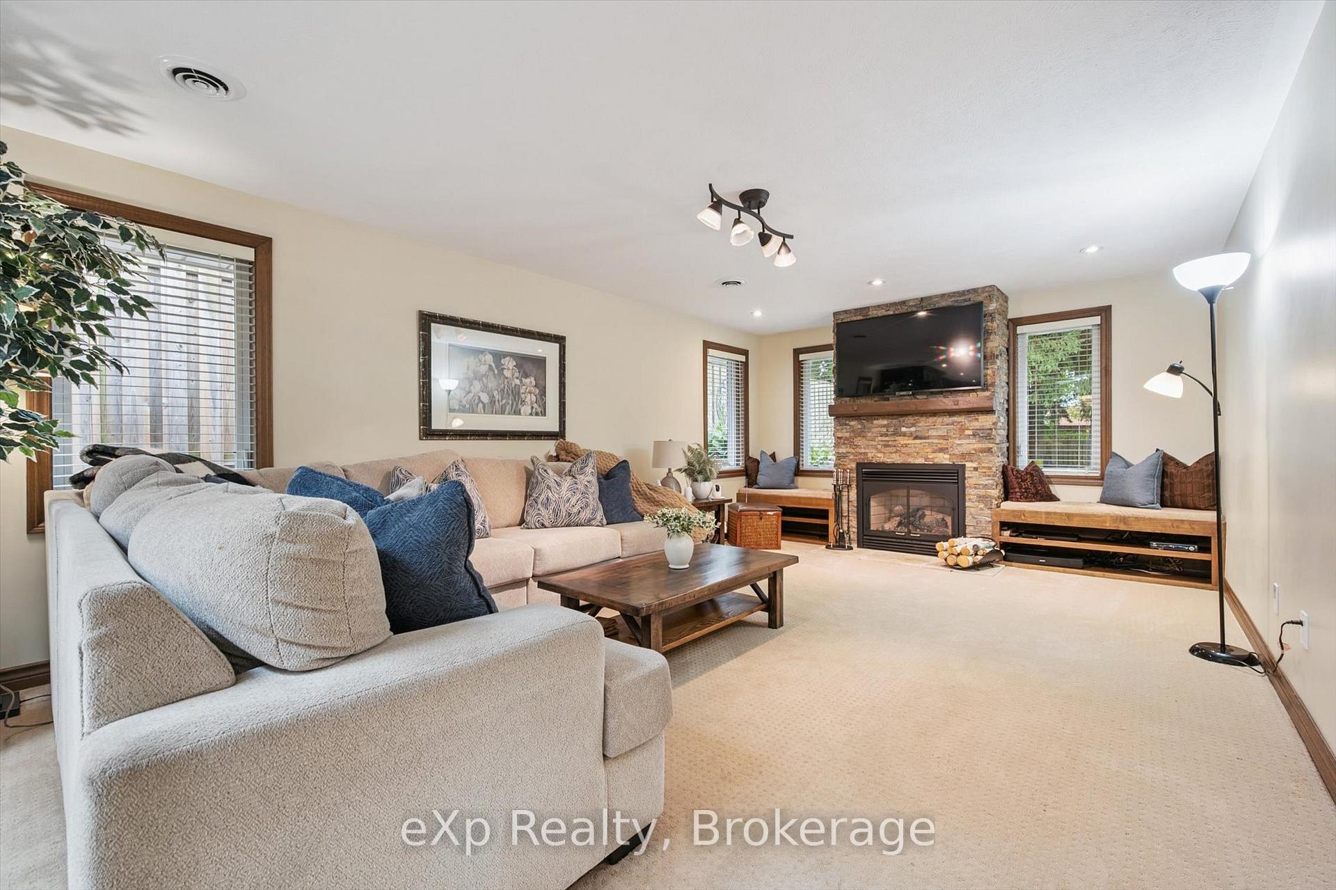Photo 8 of 44 Hyland Road, Guelph, Grange Road — HOMEH