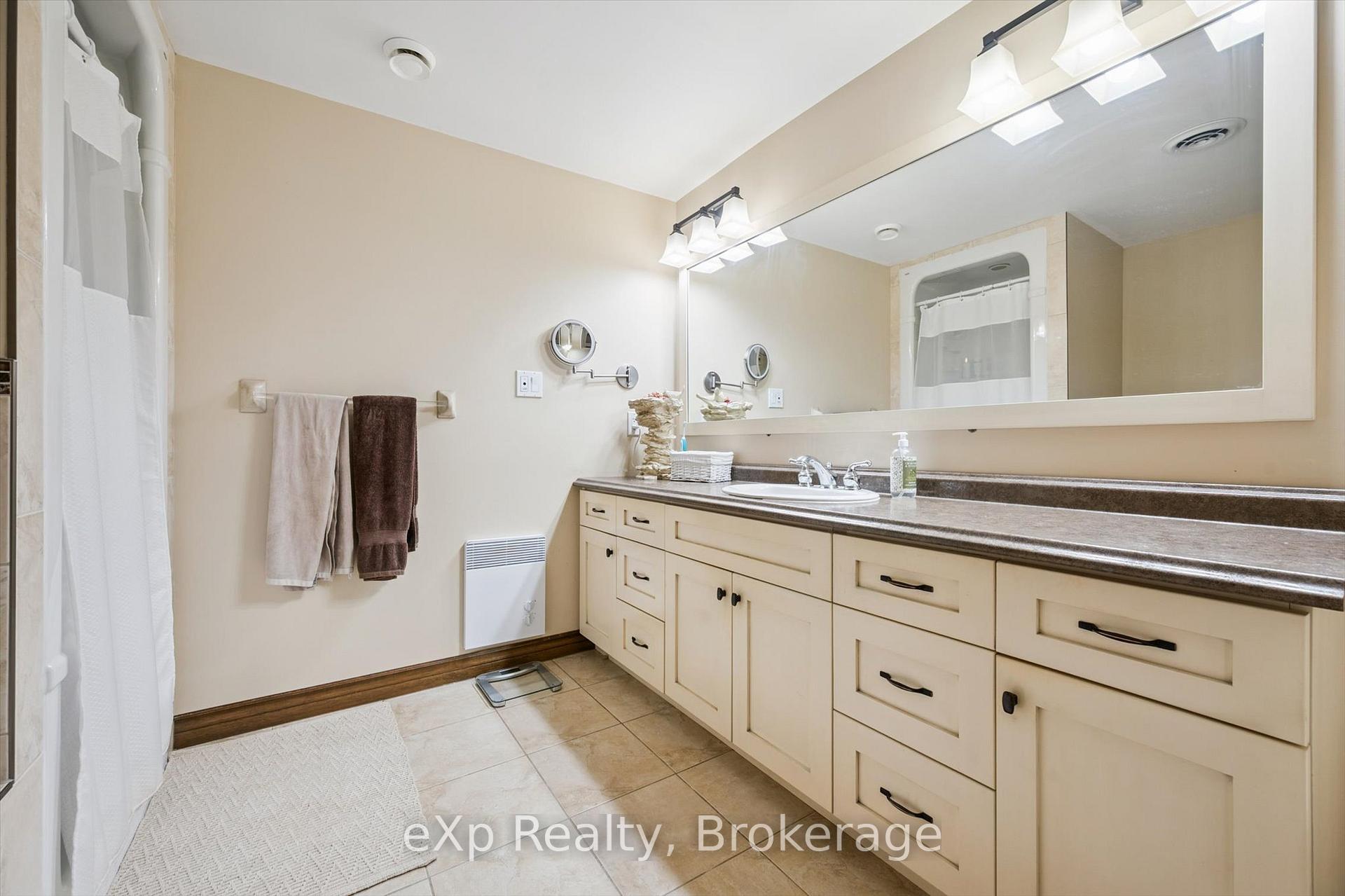 Photo 24 of 44 Hyland Road, Guelph, Grange Road — HOMEH