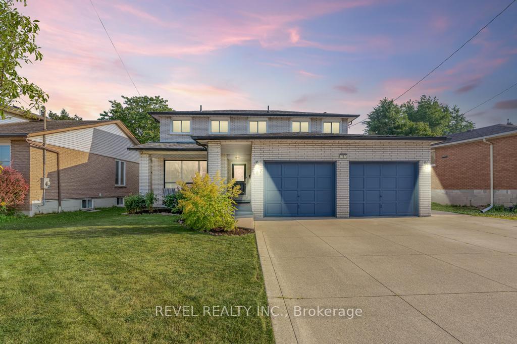 Photo 1 of 187 Guildwood Drive, Hamilton, Gurnett — HOMEH