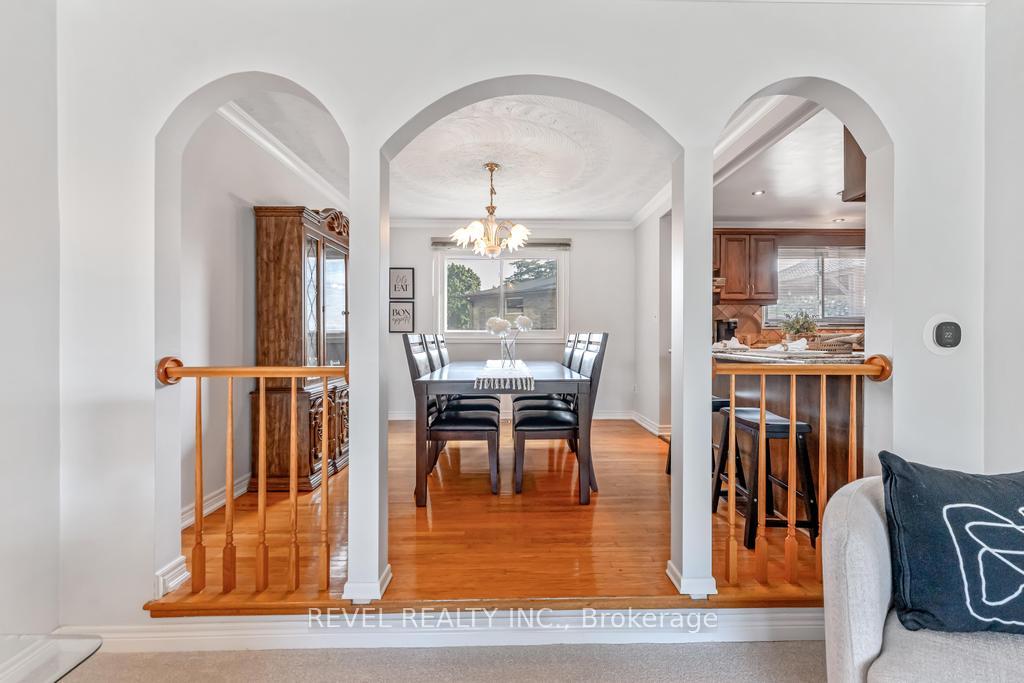 Photo 7 of 187 Guildwood Drive, Hamilton, Gurnett — HOMEH