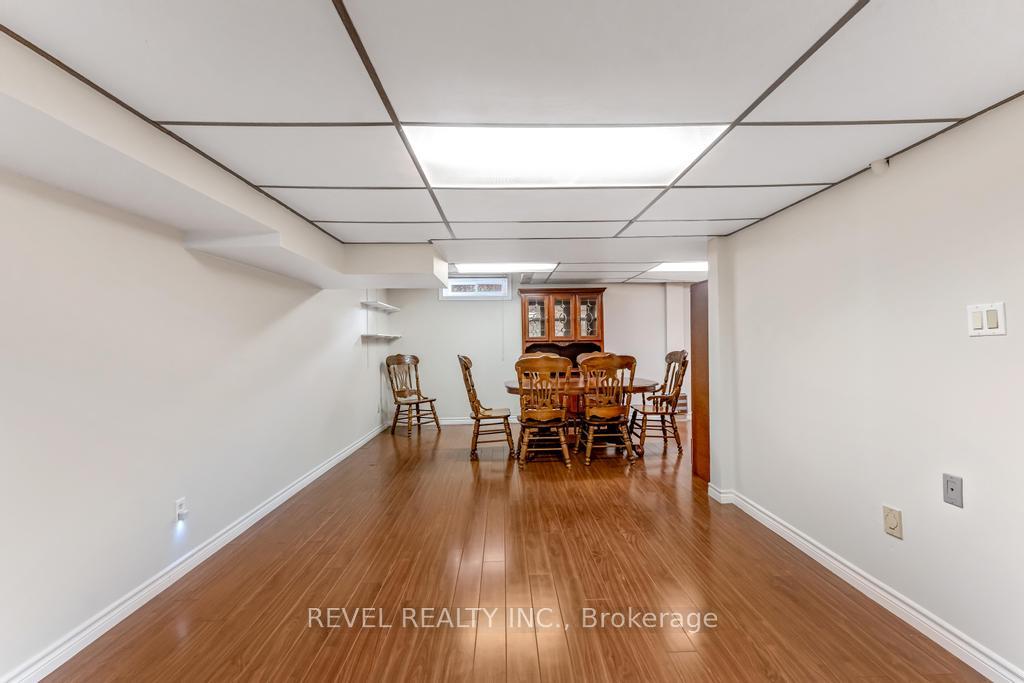 Photo 27 of 187 Guildwood Drive, Hamilton, Gurnett — HOMEH