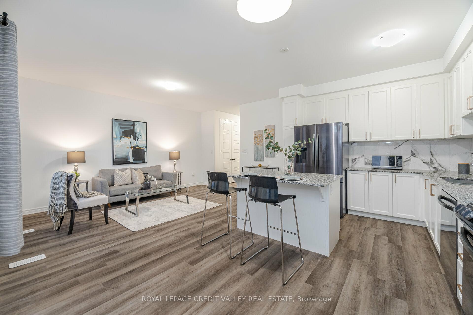 Photo 14 of 1574 Moira Crescent, Milton, Bowes — HOMEH